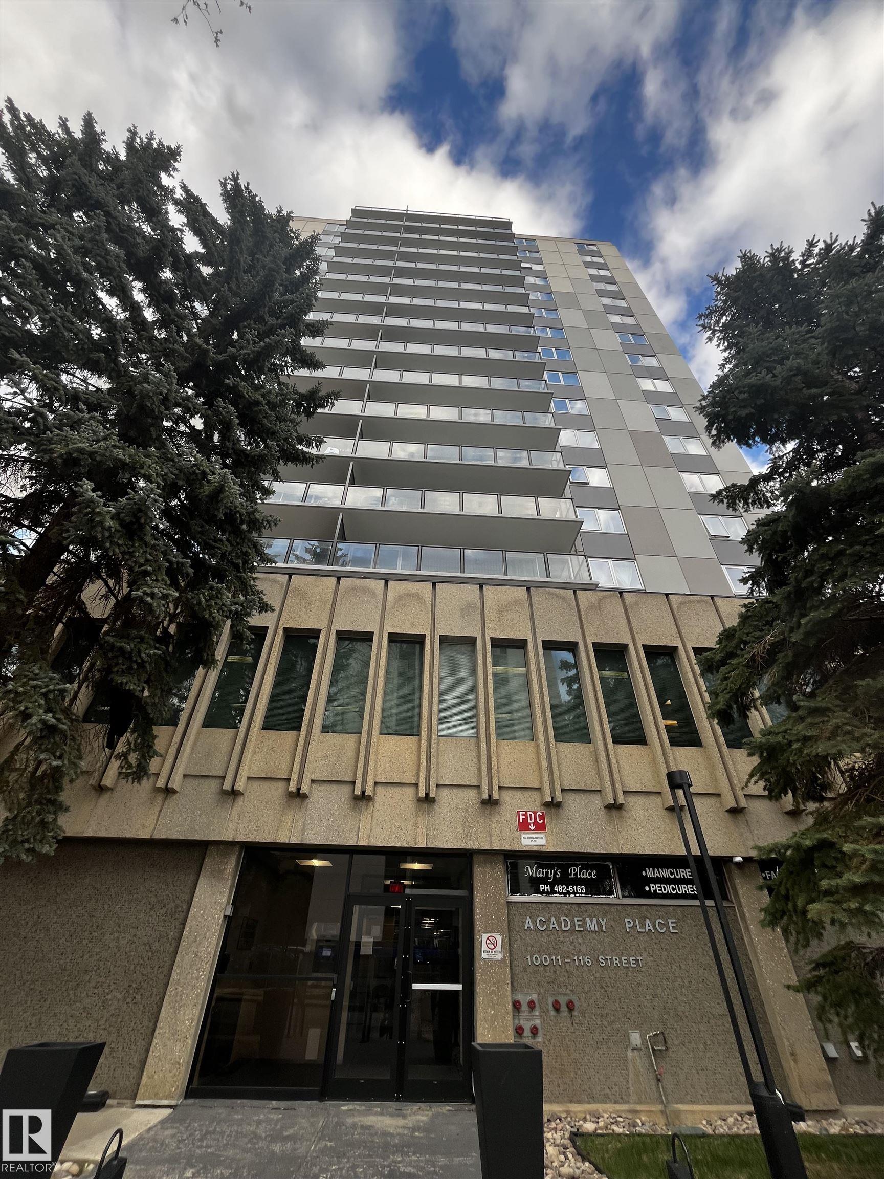 Photo 19 at 807 - 10011 116 Street NW, Wîhkwêntôwin, Edmonton
