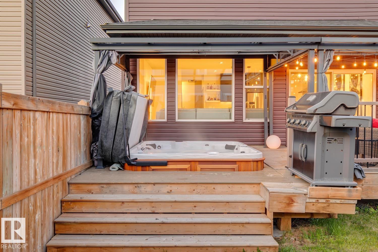 Photo 20 at 17618 63a Street NW, McConachie Area, Edmonton