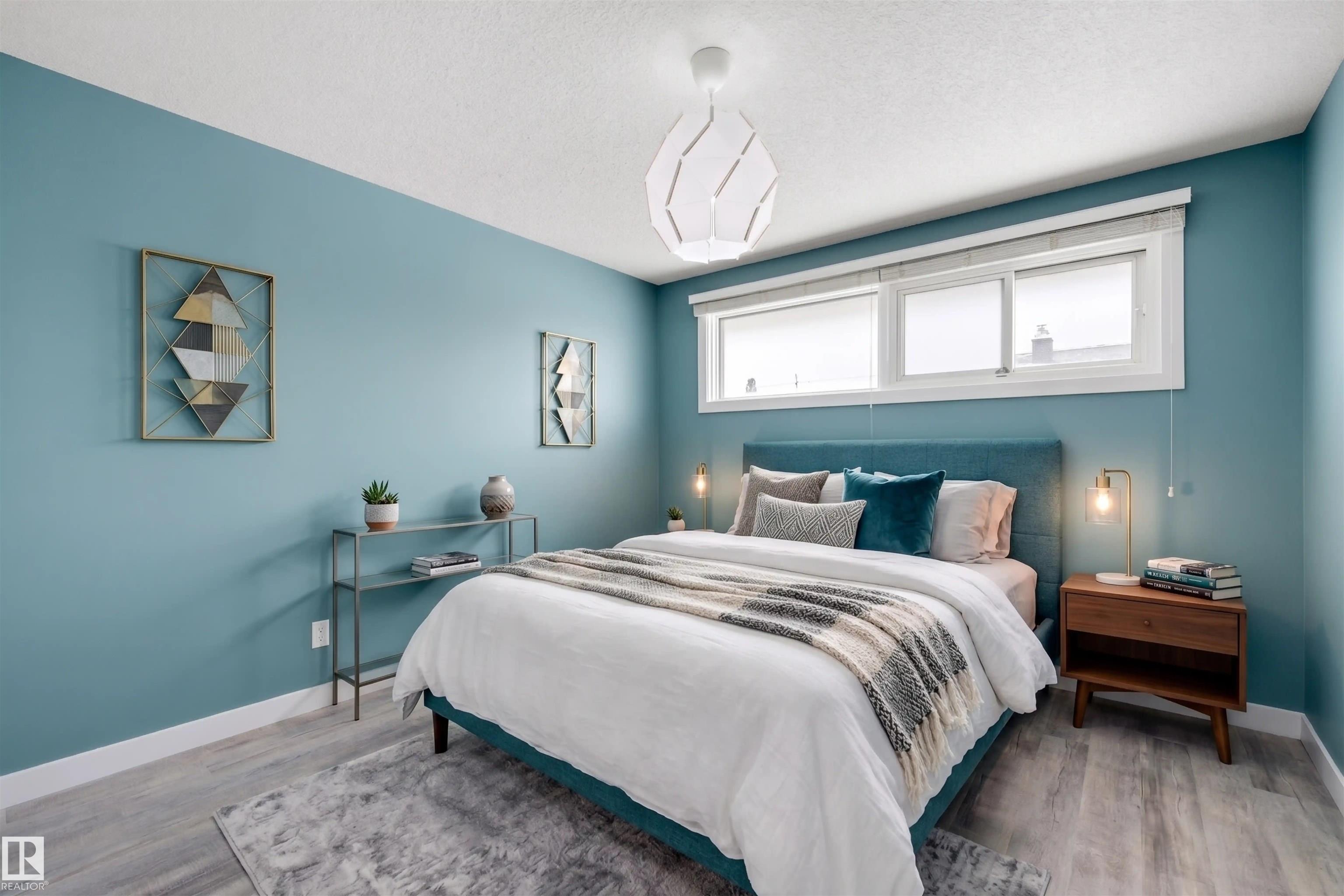 https://zimg.paragon.ice.com/ParagonImages/Property/PM/RAE/225402046/20/0/0/01754e23925330cfeb142d12245d2b7e/1/dca72e53db35d3d232c35066a9f25ab3/225402046-a0a5ec52-a654-4209-861b-e6a6656f2a16.JPG
