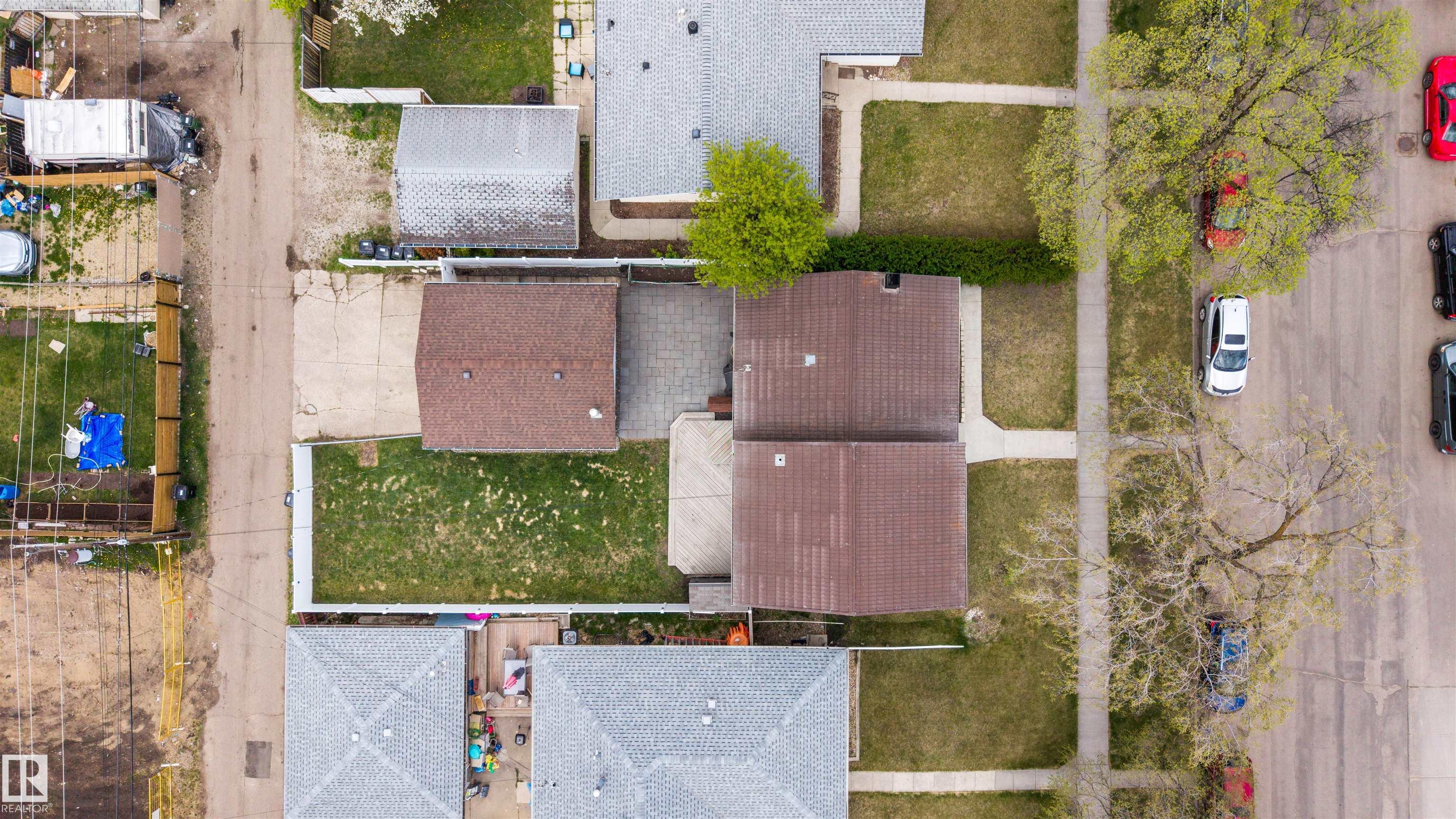 https://zimg.paragon.ice.com/ParagonImages/Property/PM/RAE/225402046/41/0/0/5c4189444ce6b53dedd40a5525e8fd9f/1/dca72e53db35d3d232c35066a9f25ab3/225402046-a6fa566e-1aa3-4410-9fe8-15ad4d7d2754.JPG