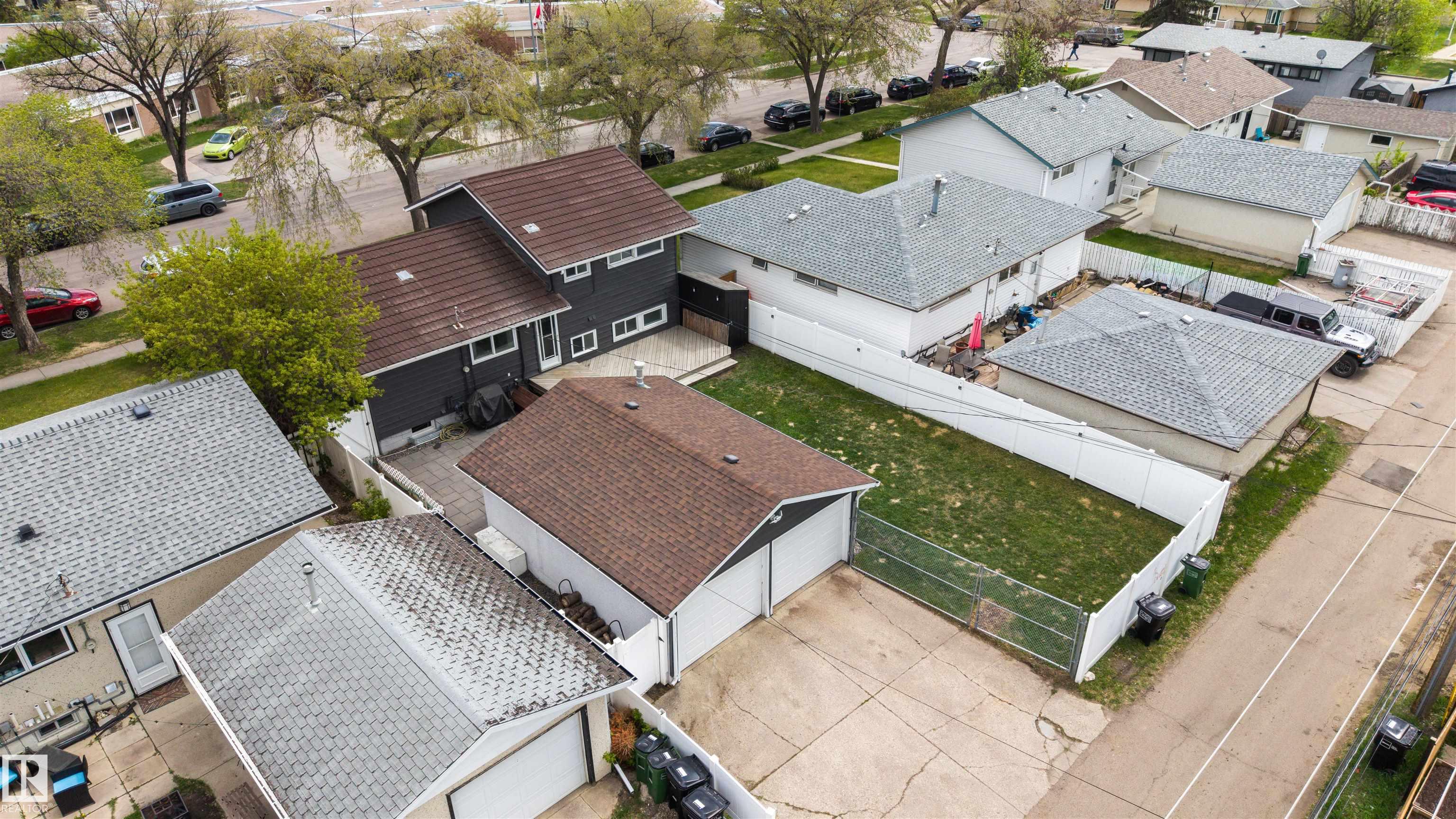 https://zimg.paragon.ice.com/ParagonImages/Property/PM/RAE/225402046/45/0/0/aa5898af8149d2e68a39fc0908c7190e/1/dca72e53db35d3d232c35066a9f25ab3/225402046-c040b317-9e2b-4f8a-882a-3a509f100838.JPG