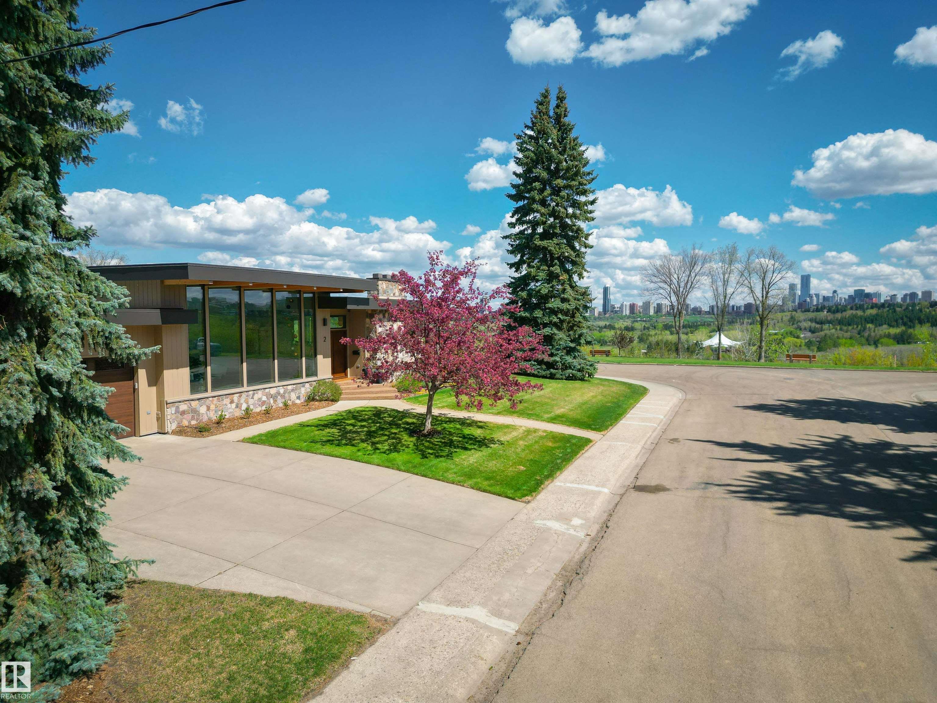 https://zimg.paragon.ice.com/ParagonImages/Property/PM/RAE/225402047/71/0/0/6df0f7d8933555105488a6f75d78ac17/1/de81c4e730b578d230bbbccf2d201ccb/225402047-2d3bd09a-a746-4acc-9c7f-bd9b521c73a2.JPG