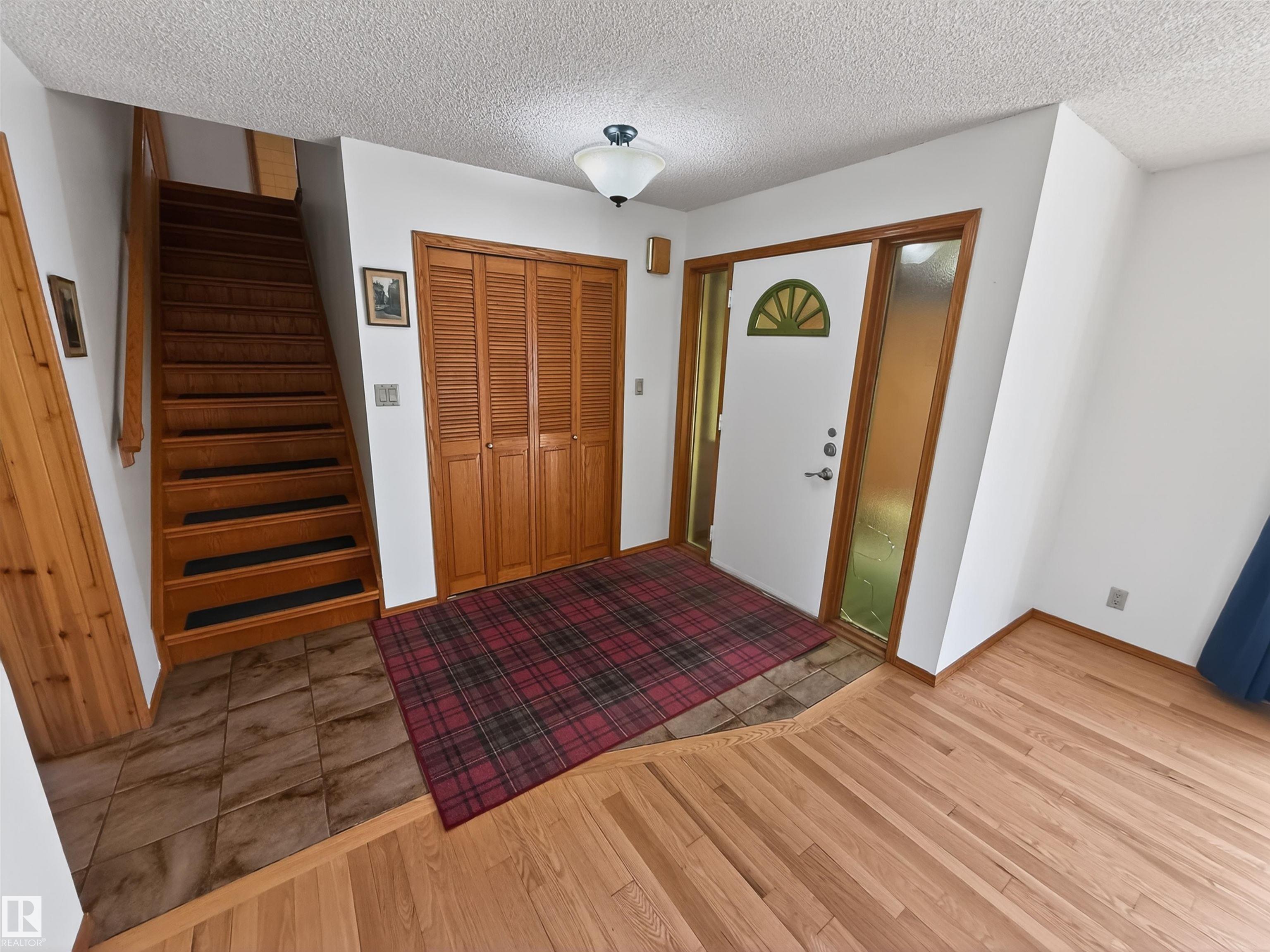 Photo 11 at 6 - 53218 Rge Road 14, Hillside Estates, Rural Parkland County