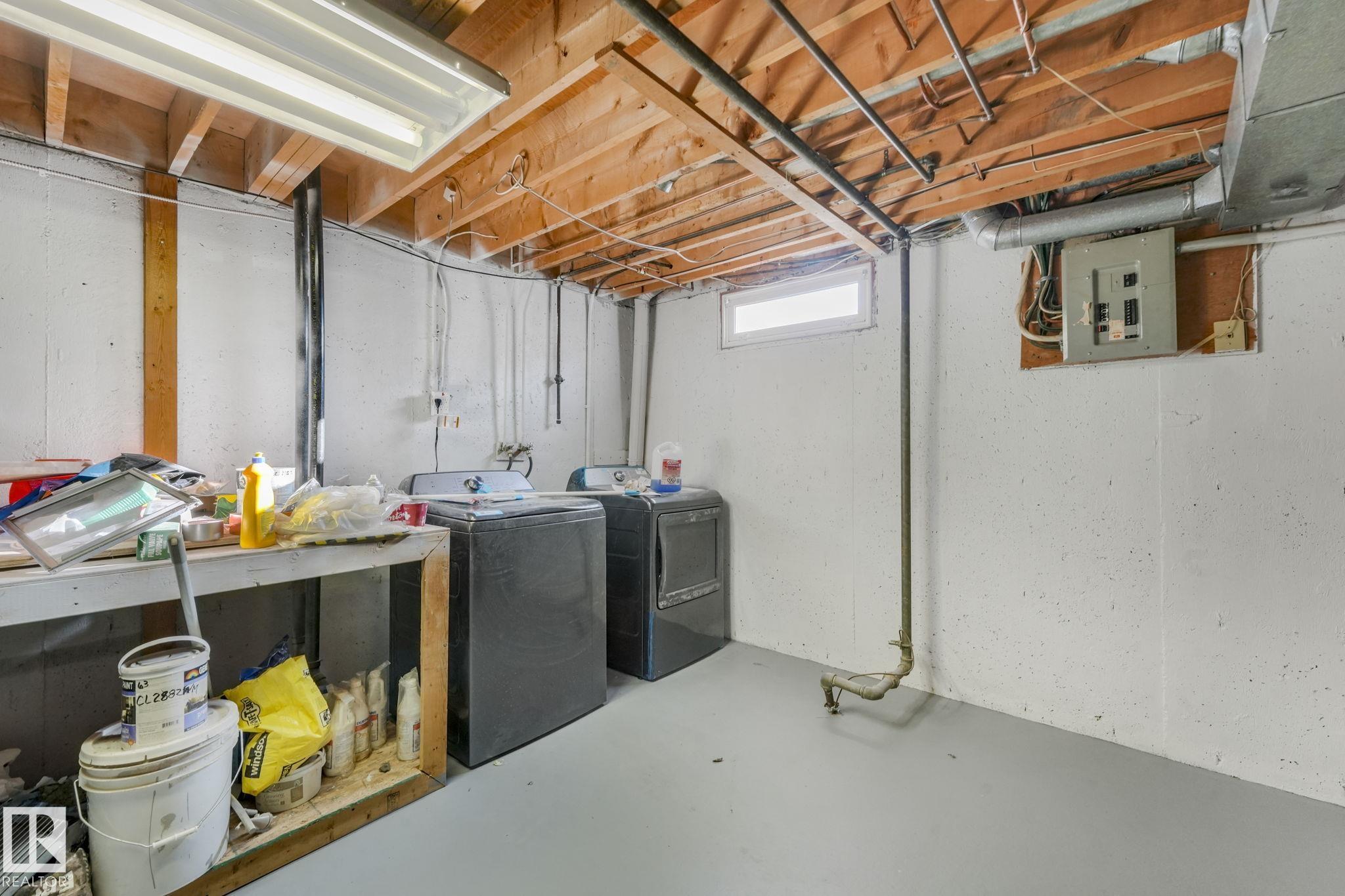 https://zimg.paragon.ice.com/ParagonImages/Property/PM/RAE/225402050/33/0/0/c29526d7f55e5ccd9c6614297593e8a3/1/8a29db90b370544af863eb45272bcb81/225402050-42D6A36B-887E-4459-8424-DC5D3C03409F.JPG