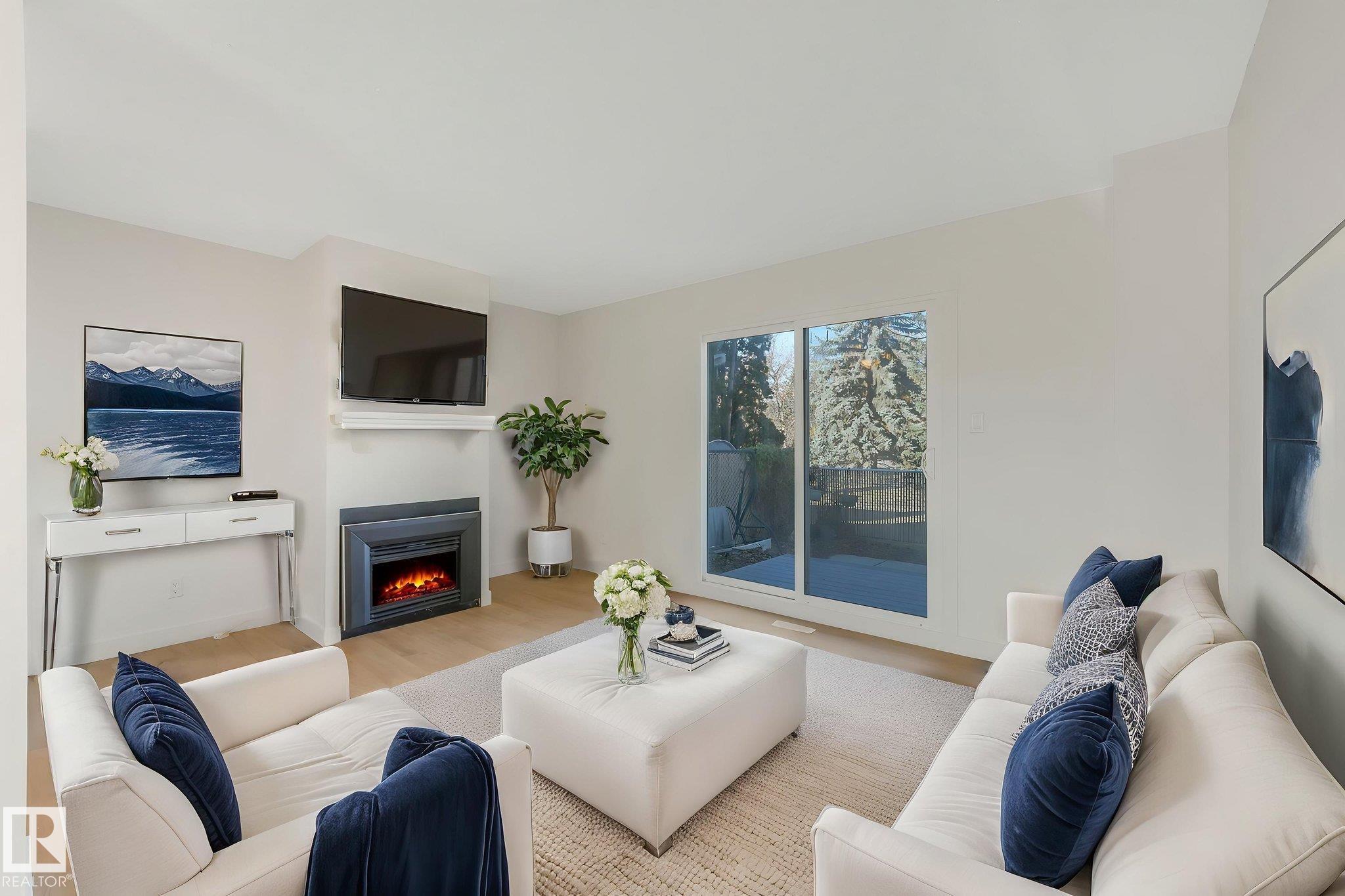 Picture for 5833 RIVERBEND RD NW