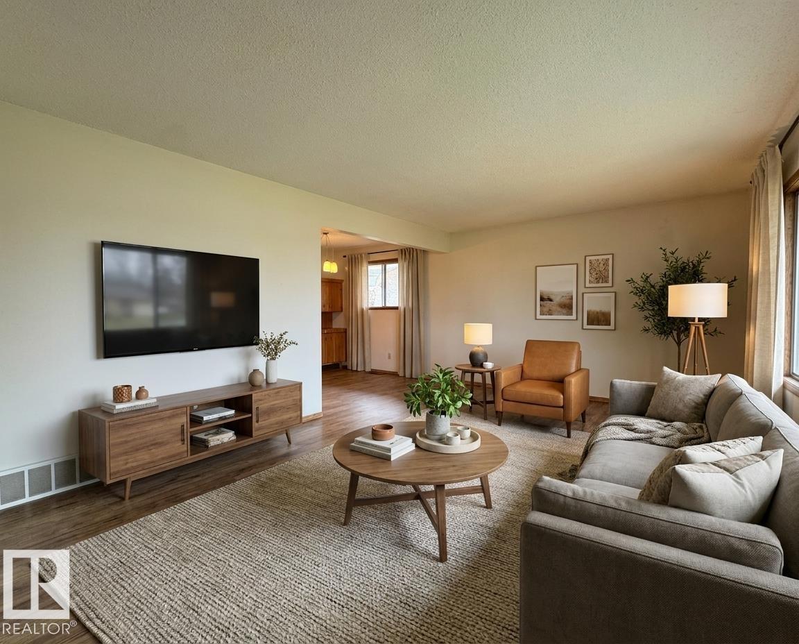 5707 90 Avenue NW, Kenilworth, Edmonton