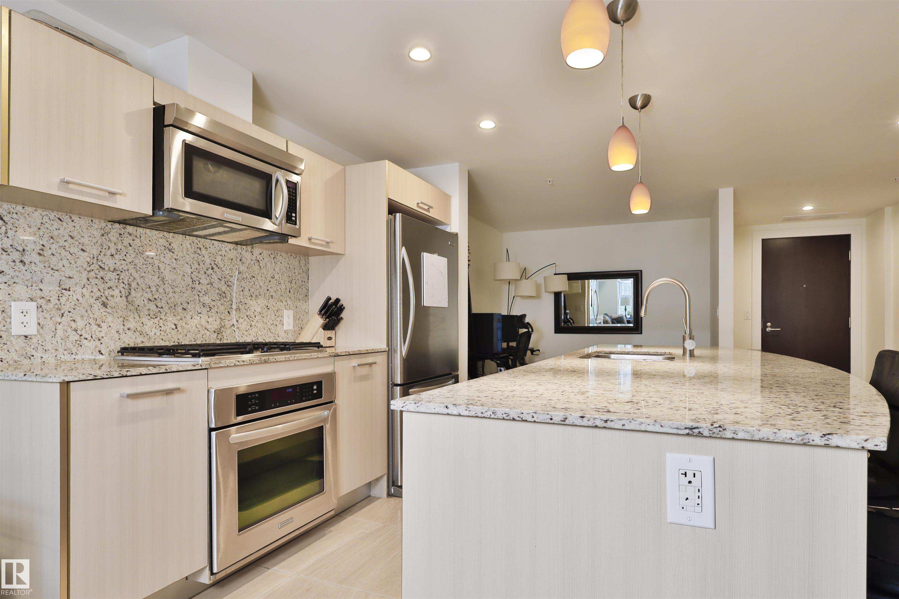 Photo 9 at 203 - 2606 109 Street NW, Ermineskin, Edmonton