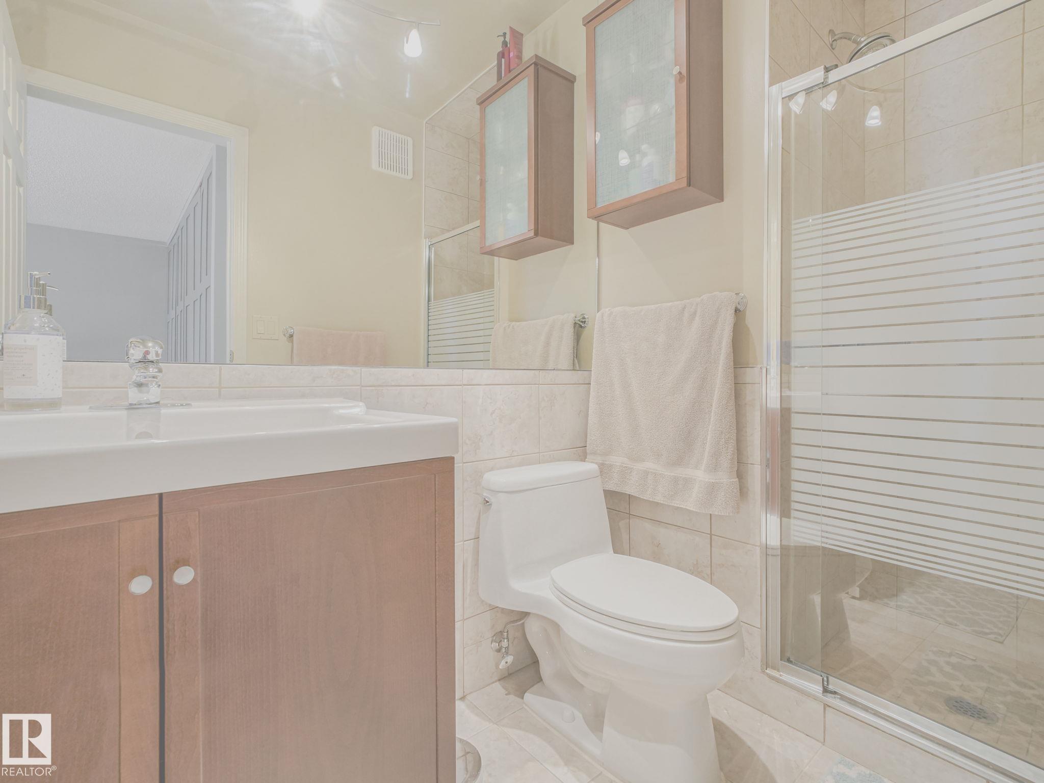 https://zimg.paragon.ice.com/ParagonImages/Property/PM/RAE/225402060/29/0/0/cec4058abf6fdb3fe6b1695bf8d594e1/1/ba011162edb8afe518ddc818698f1476/225402060-fe8b993f-8460-4694-a9a3-c95bc3b3c37b.JPG