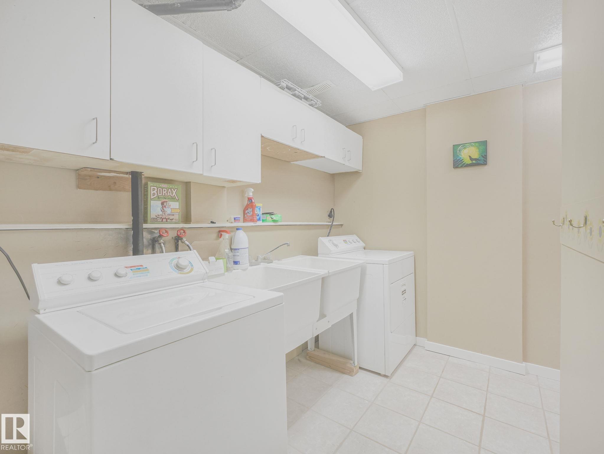 https://zimg.paragon.ice.com/ParagonImages/Property/PM/RAE/225402060/39/0/0/17bea36b3a514464cbfbfab72a51905b/1/ba011162edb8afe518ddc818698f1476/225402060-f62571d5-8e58-420c-99a9-e3f00aca32fe.JPG
