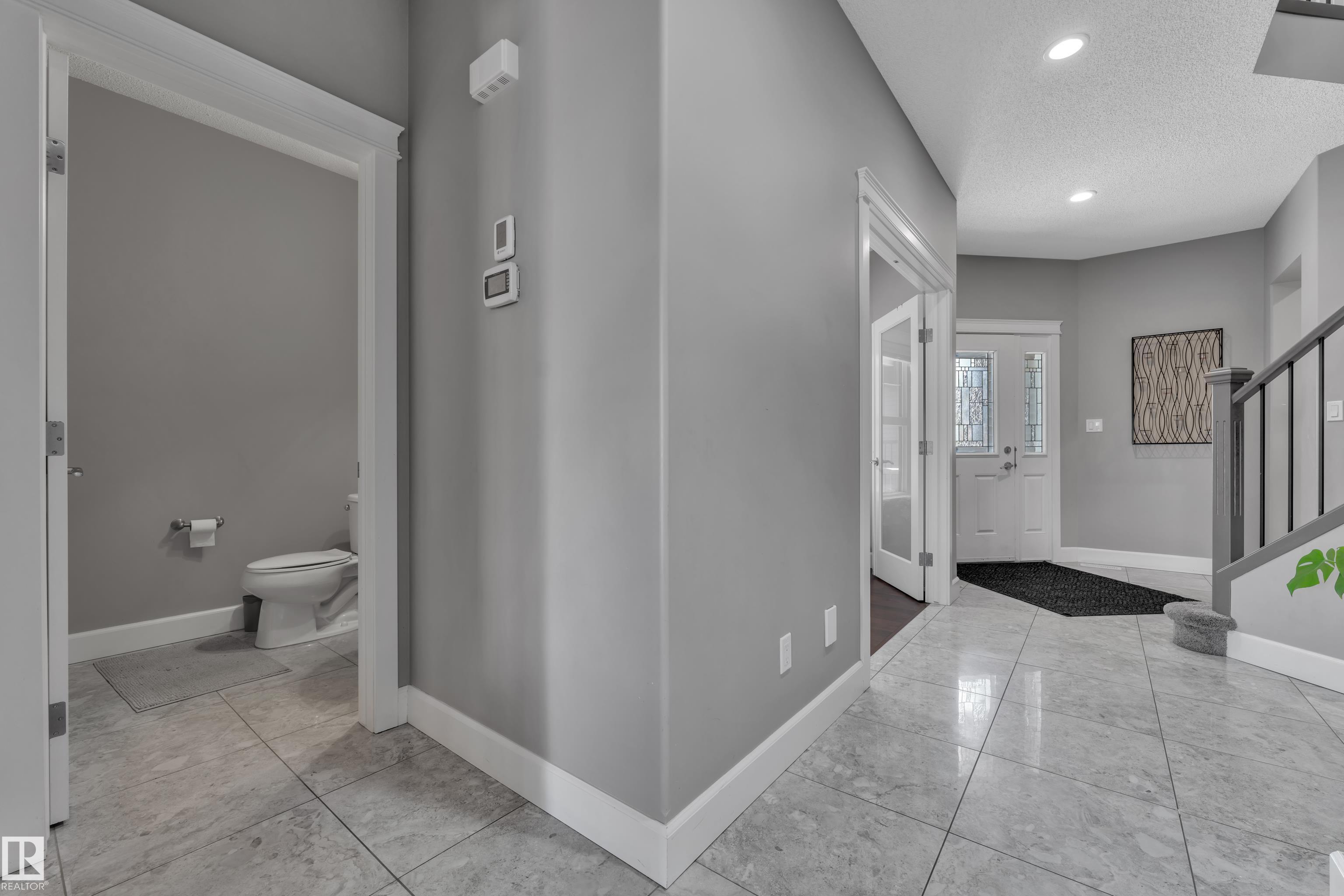 https://zimg.paragon.ice.com/ParagonImages/Property/PM/RAE/225402064/10/0/0/18e10004c335bebd8fc3d998600f4d96/1/f8f93cbdfc0e15e7a2da5efc3e896d4b/225402064-89e98198-755c-461c-9e54-010e15207172.JPG