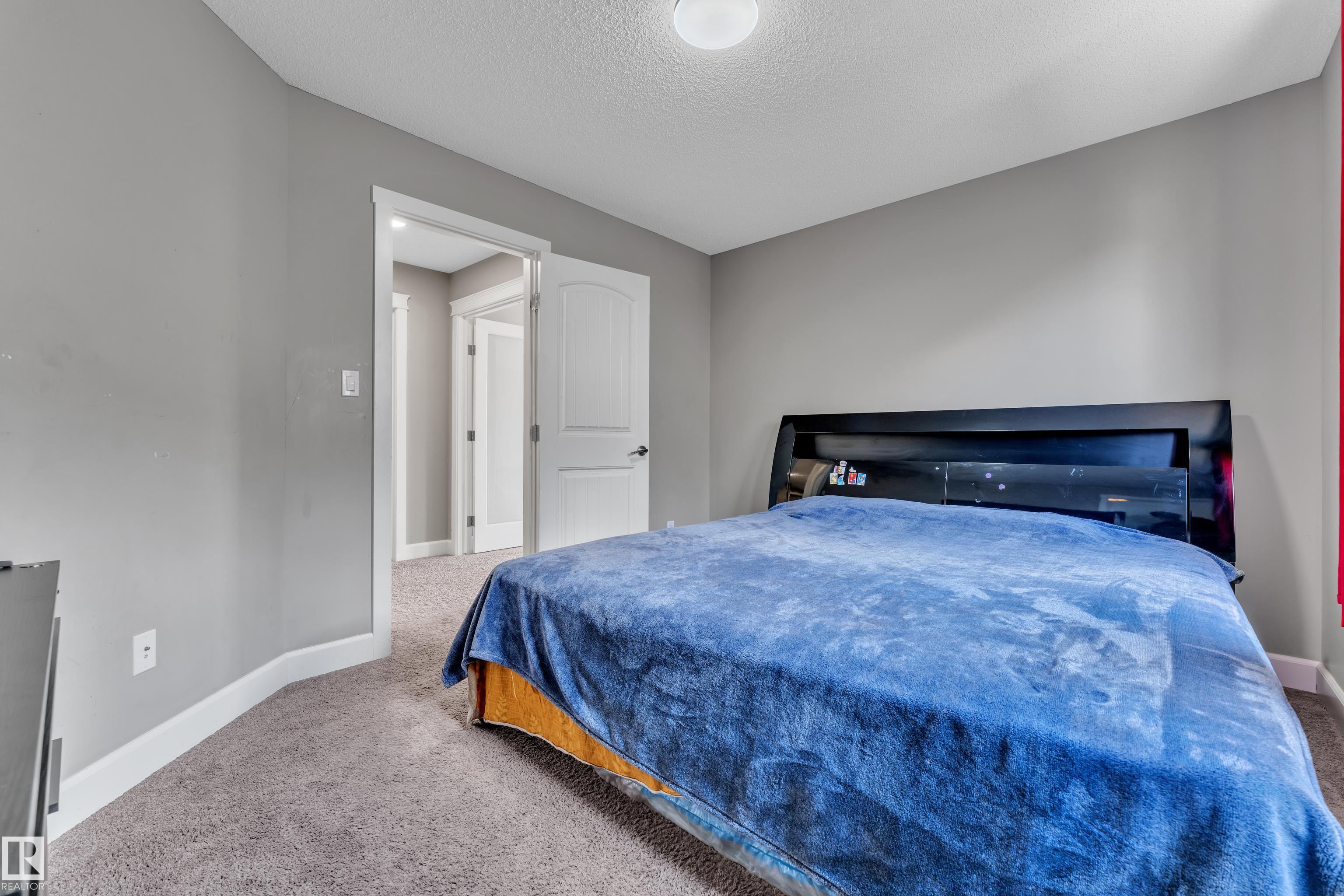 https://zimg.paragon.ice.com/ParagonImages/Property/PM/RAE/225402064/25/0/0/18930fdd7bf05d1660ce18baf7ec9c6e/1/f8f93cbdfc0e15e7a2da5efc3e896d4b/225402064-c8c671d7-52ca-41c1-9d12-ebf8bf14c76e.JPG