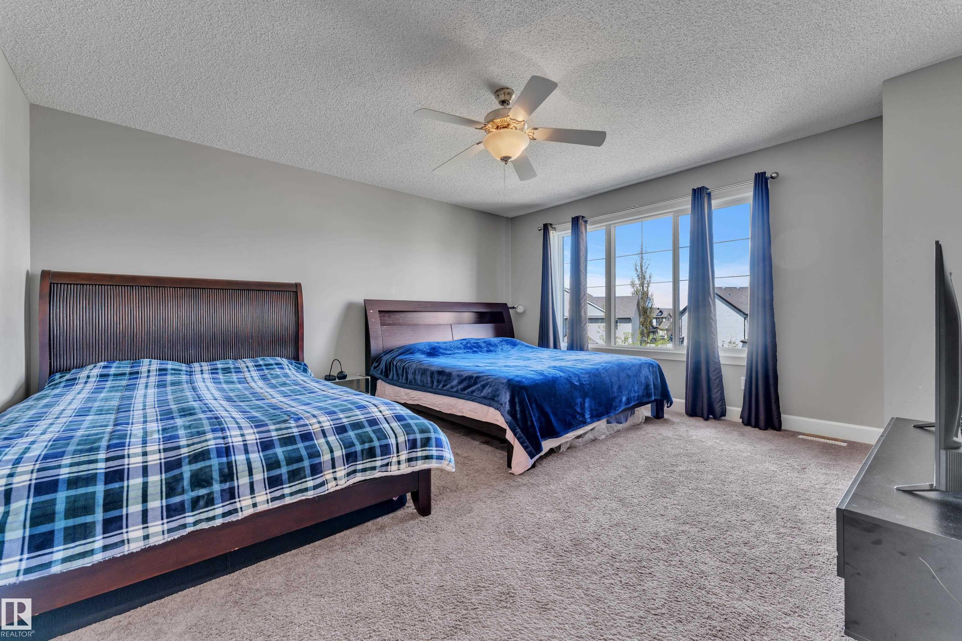 https://zimg.paragon.ice.com/ParagonImages/Property/PM/RAE/225402064/28/0/0/73b50b207ee3c83532086f4fee38ee27/1/f8f93cbdfc0e15e7a2da5efc3e896d4b/225402064-eef6dd00-2fe8-43da-ba5e-cfe589efdd30.JPG