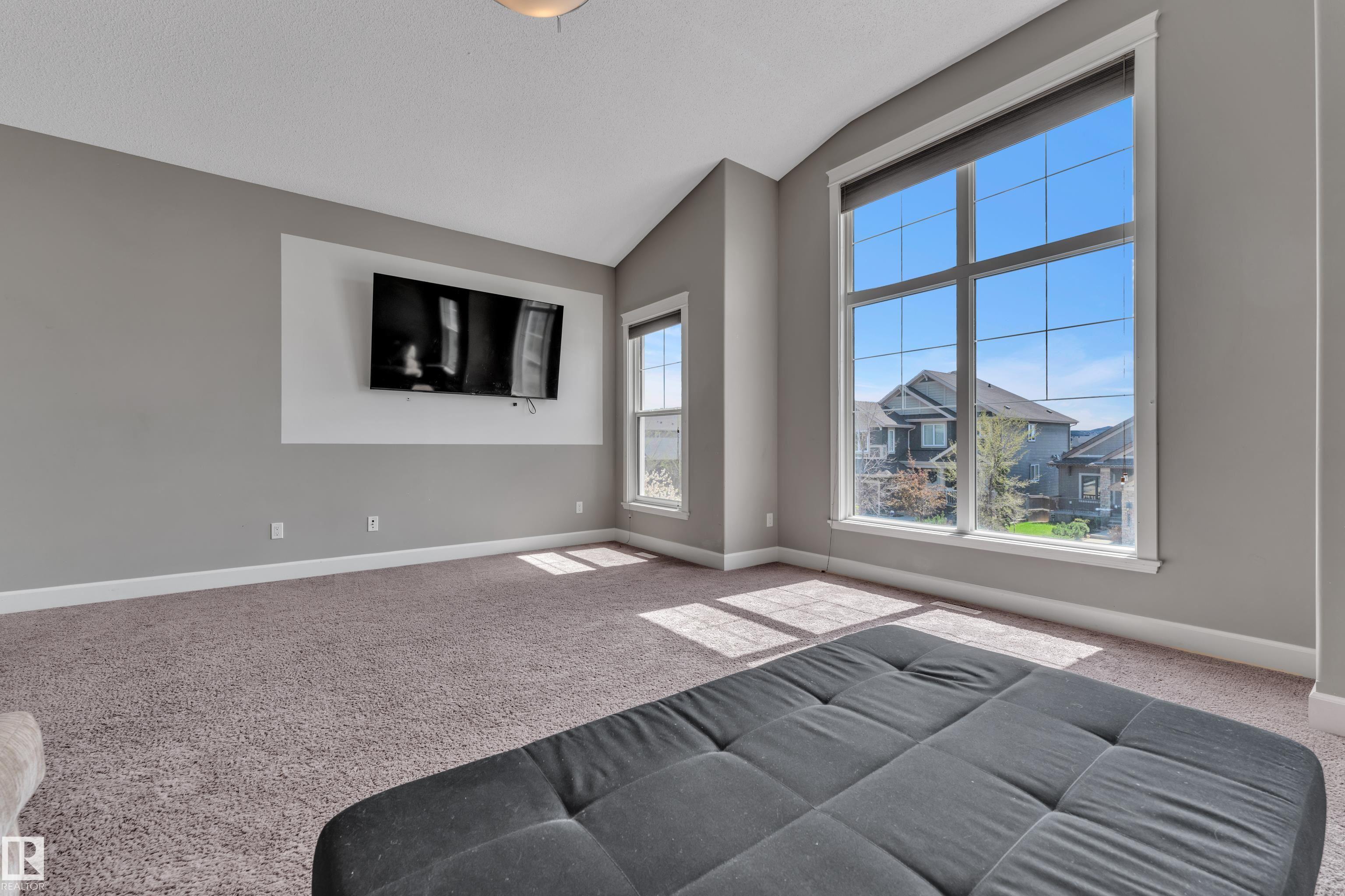 https://zimg.paragon.ice.com/ParagonImages/Property/PM/RAE/225402064/36/0/0/24def89f41f0976faac0084c975681b9/1/f8f93cbdfc0e15e7a2da5efc3e896d4b/225402064-bf05ef50-a15d-48ef-a707-02bf00957670.JPG