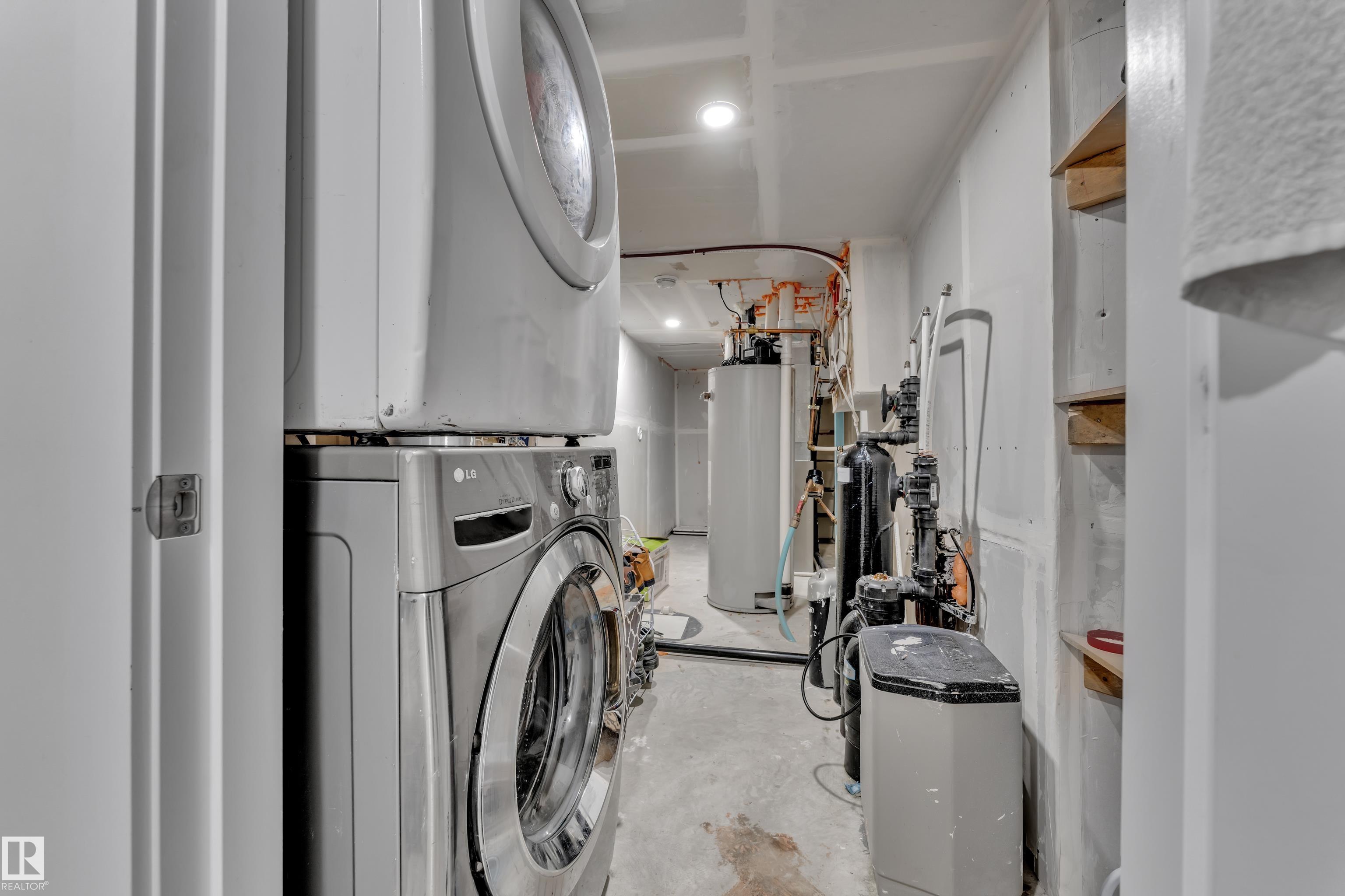 https://zimg.paragon.ice.com/ParagonImages/Property/PM/RAE/225402064/47/0/0/7000972b719c7c7a118945bf9eec340c/1/f8f93cbdfc0e15e7a2da5efc3e896d4b/225402064-3c68936d-8f15-4b2a-984b-71127442d2ce.JPG