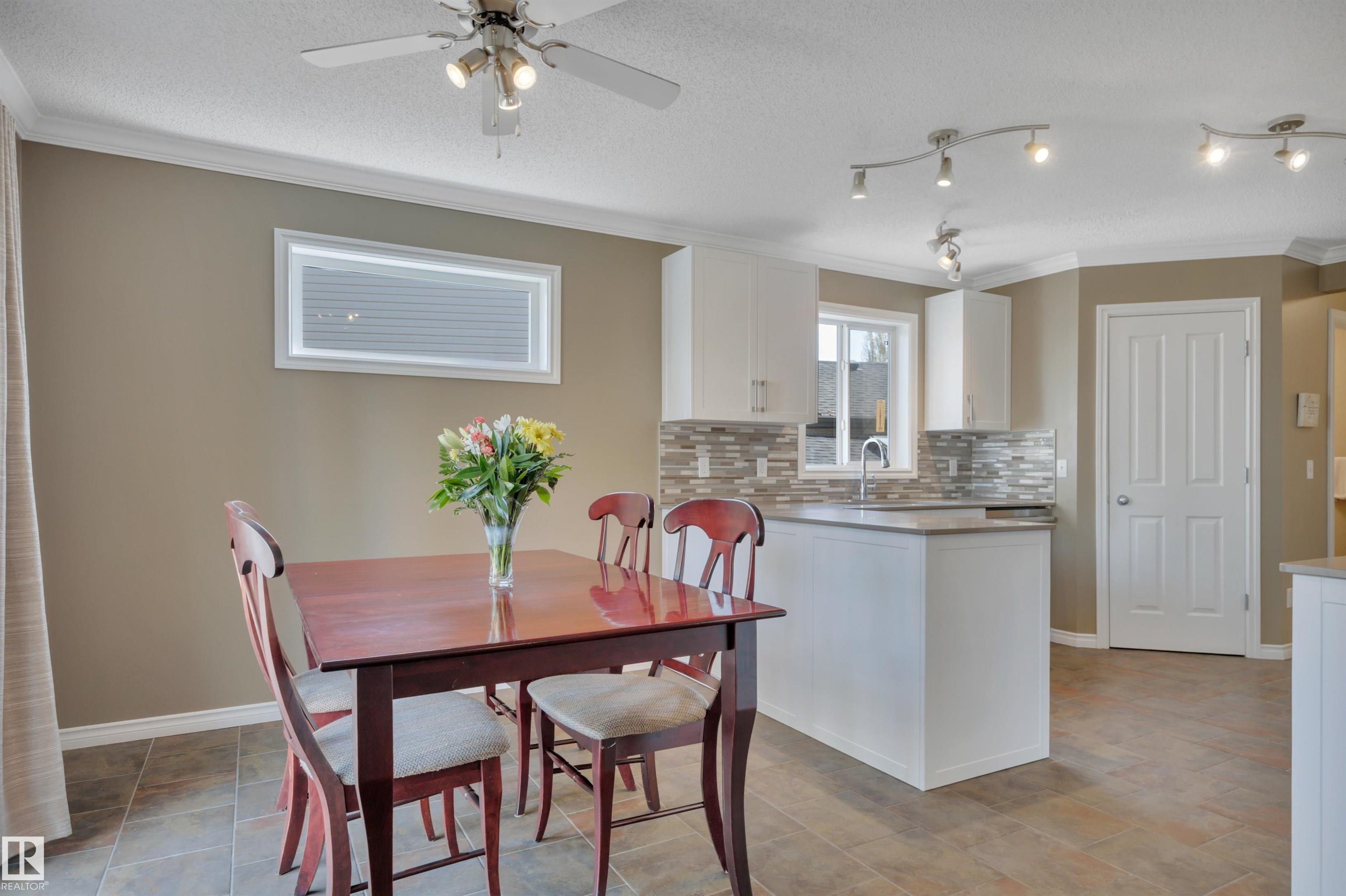 Photo 12 at 14 Newport Crescent, North Ridge, St. Albert