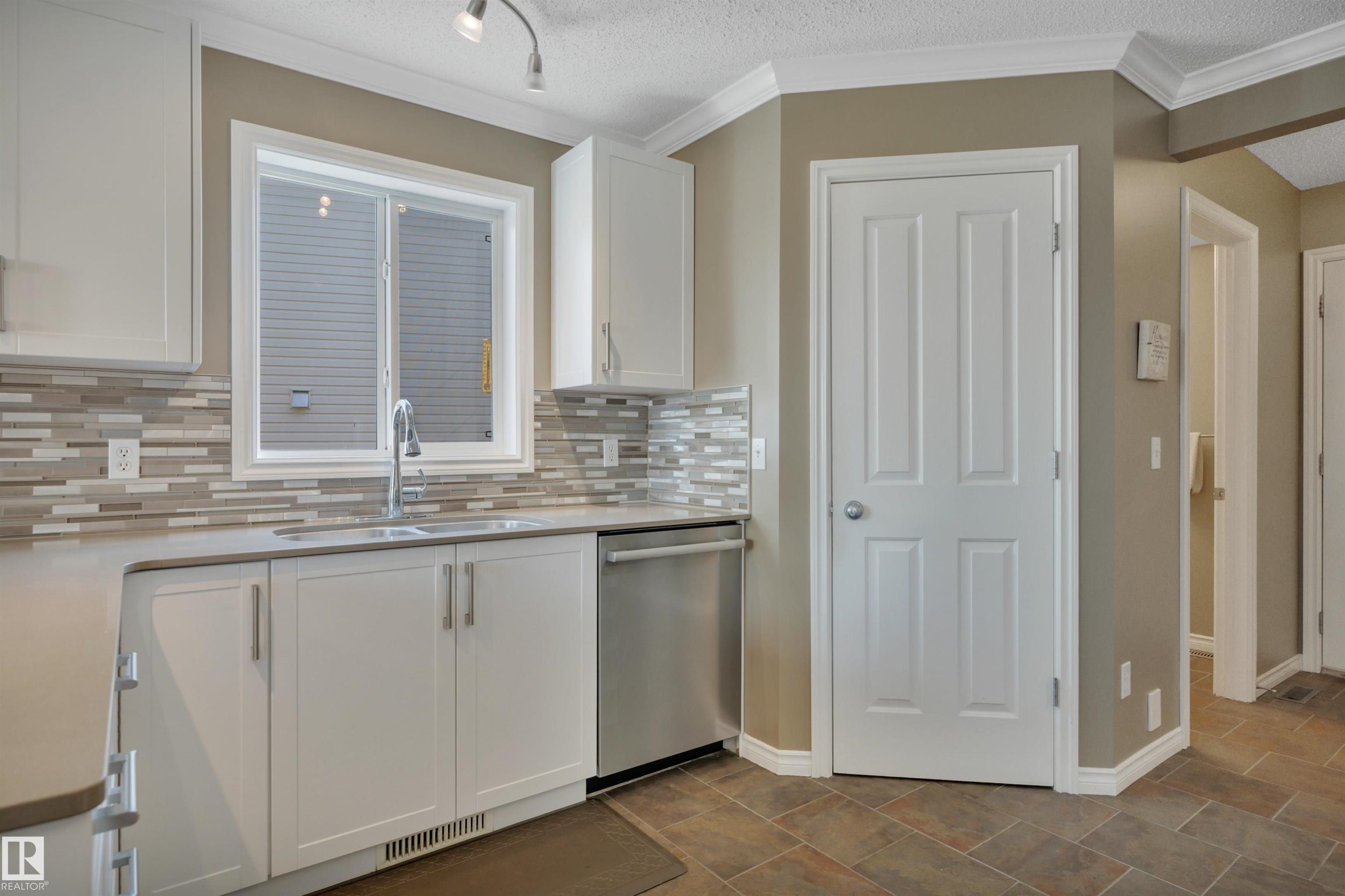Photo 15 at 14 Newport Crescent, North Ridge, St. Albert