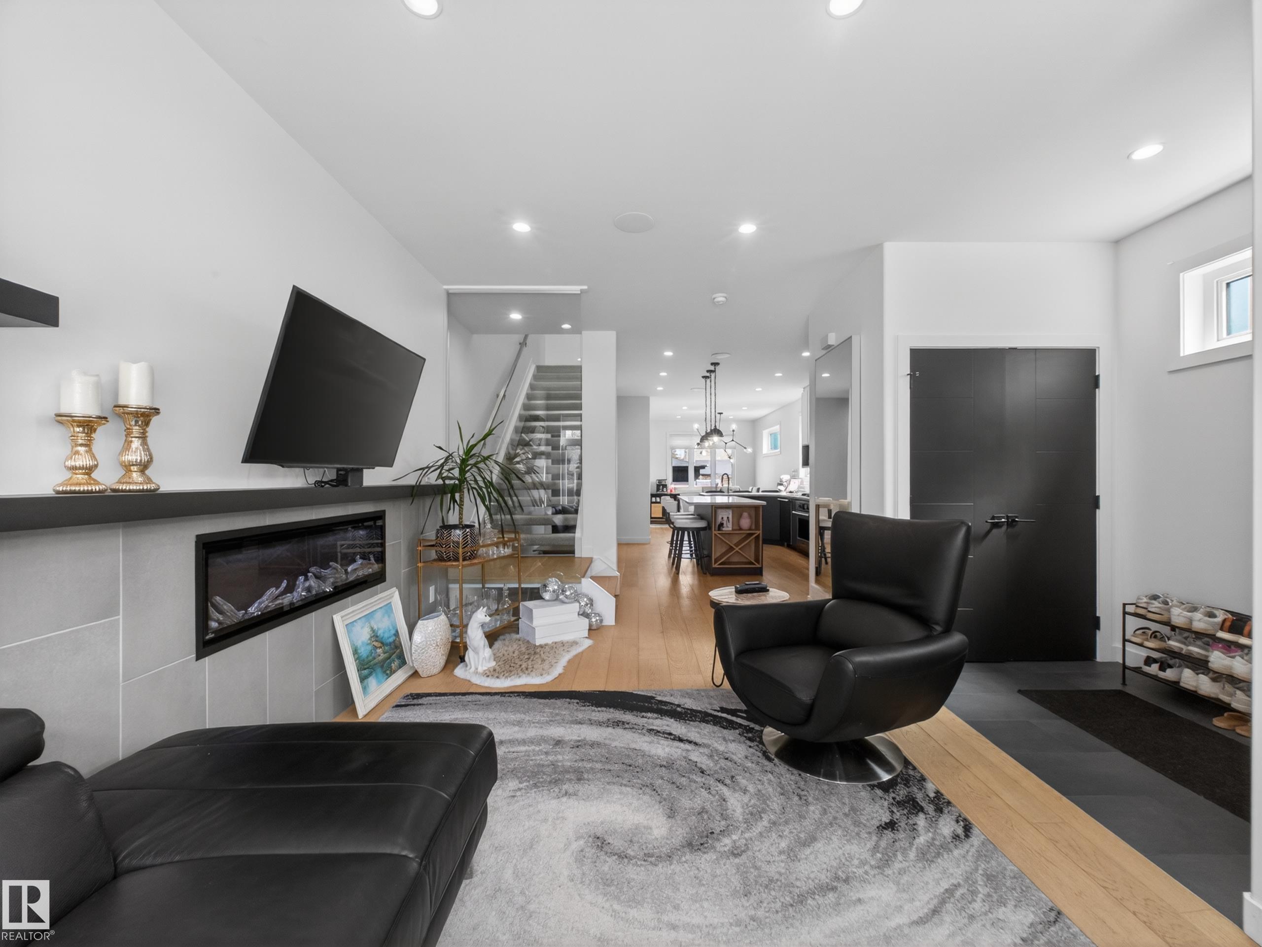 10449 143 Street NW, Grovenor, Edmonton