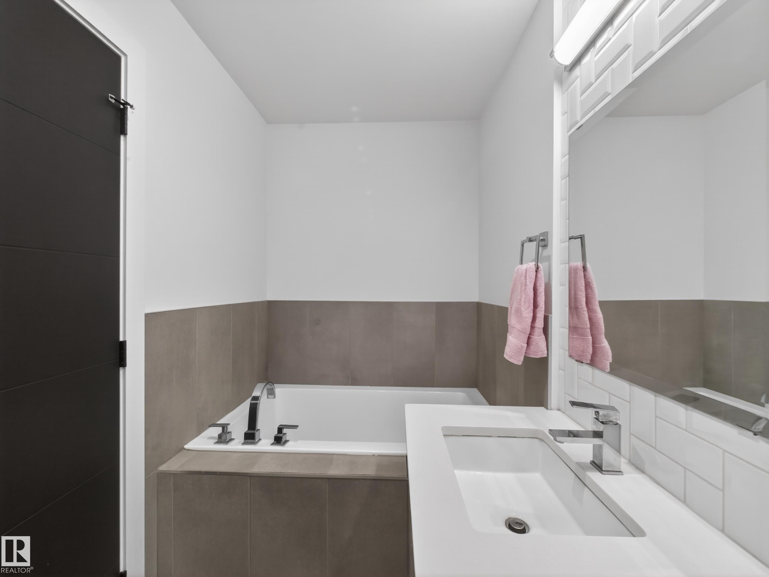Photo 50 at 10449 143 Street NW, Grovenor, Edmonton