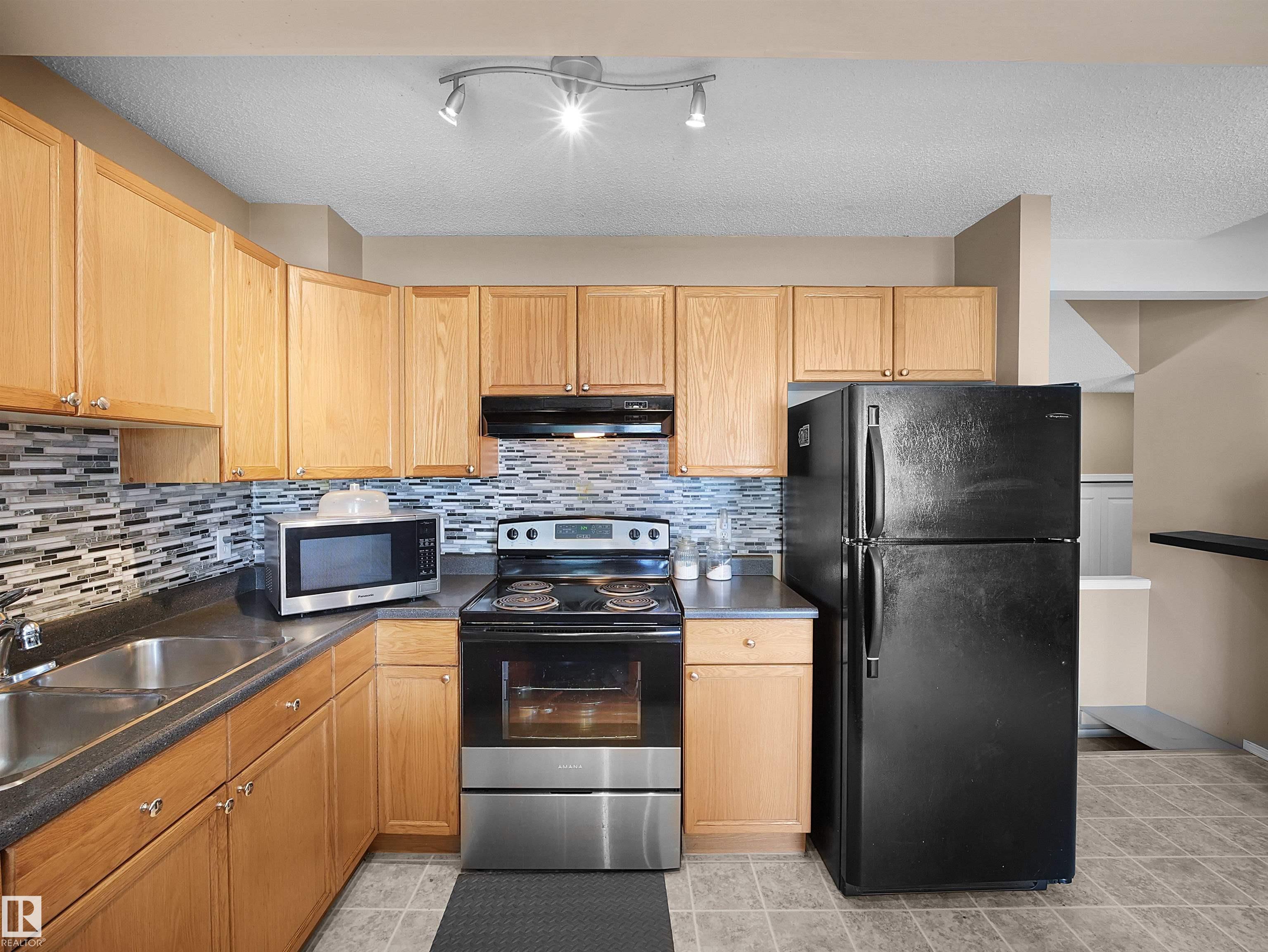 Photo 21 at 16121 131a Street NW, Oxford, Edmonton