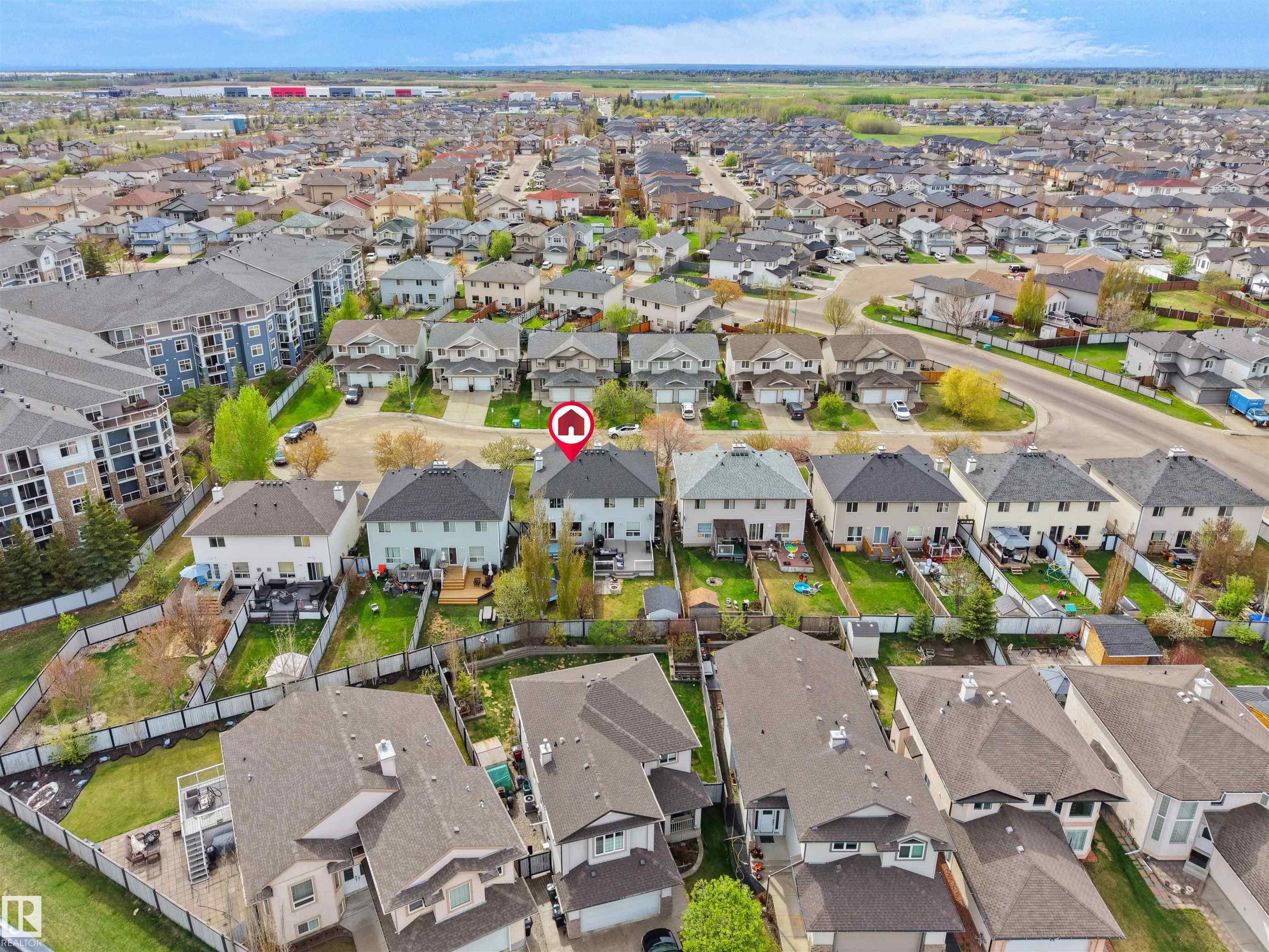 16121 131a Street NW, Oxford, Edmonton