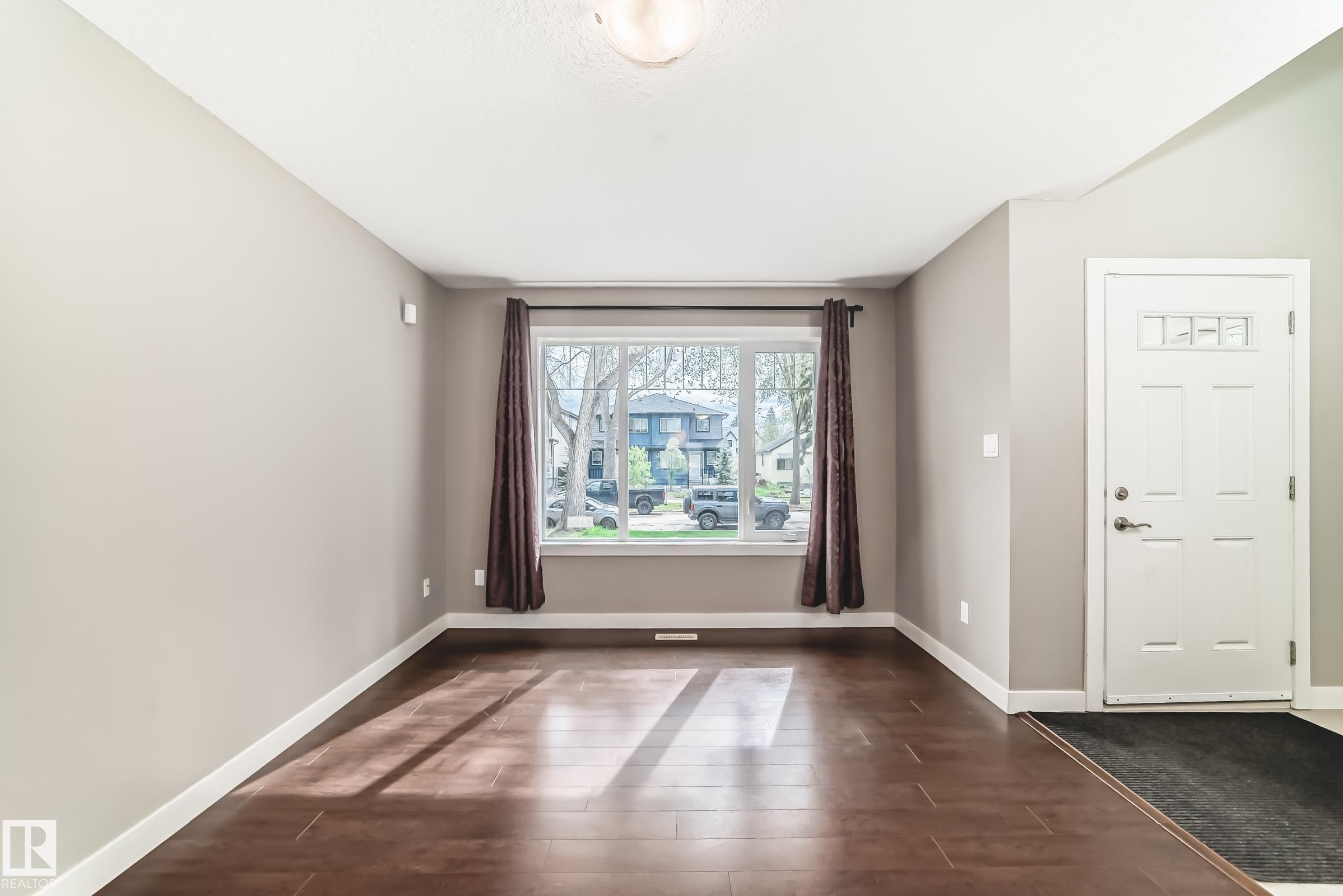 https://zimg.paragon.ice.com/ParagonImages/Property/PM/RAE/225402072/12/0/0/b53a87fe8c8c64472caf639b22ea097c/1/4798866b6e65c75306c5deaf10b707e1/225402072-cc148577-9306-4efd-8e50-c447b9b2bc1f.JPG