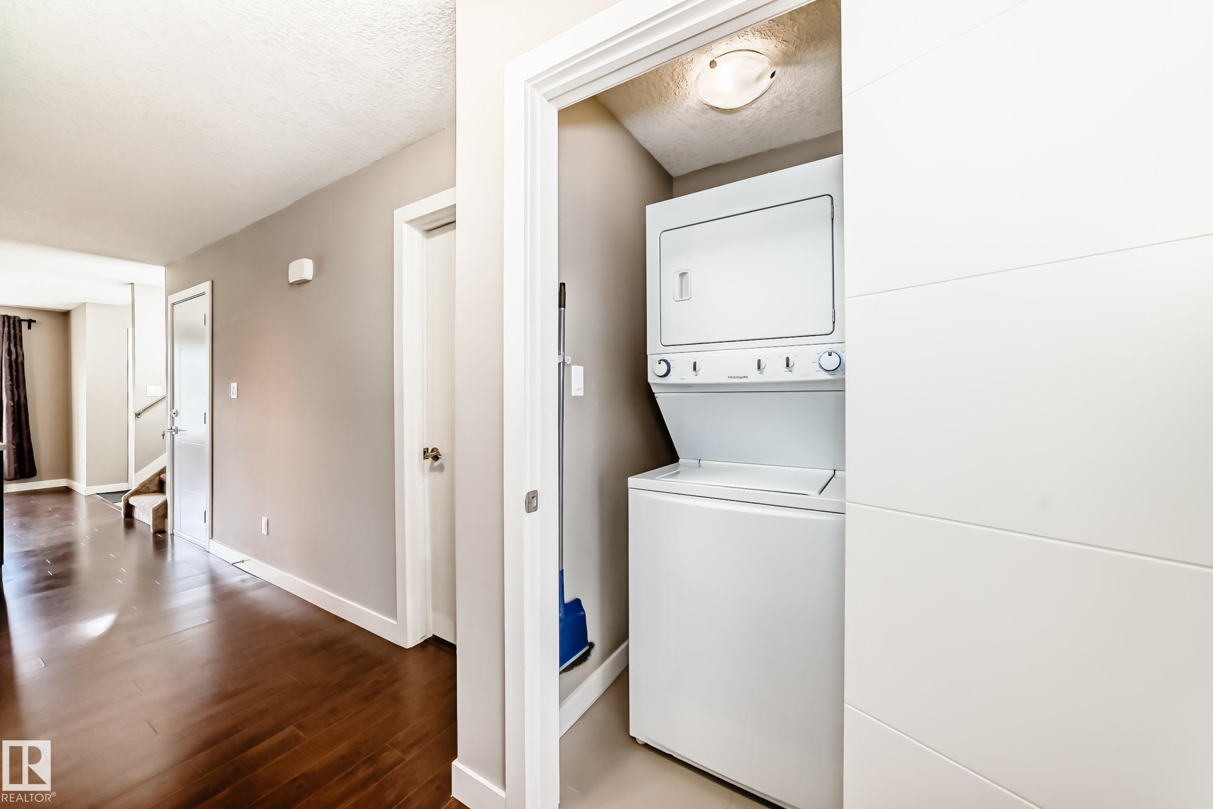https://zimg.paragon.ice.com/ParagonImages/Property/PM/RAE/225402072/22/0/0/a01541b126d47f96d1ae3a72f1a18978/1/4798866b6e65c75306c5deaf10b707e1/225402072-acc41b2b-f307-4ff6-aee5-0a8a6e9a5a39.JPG