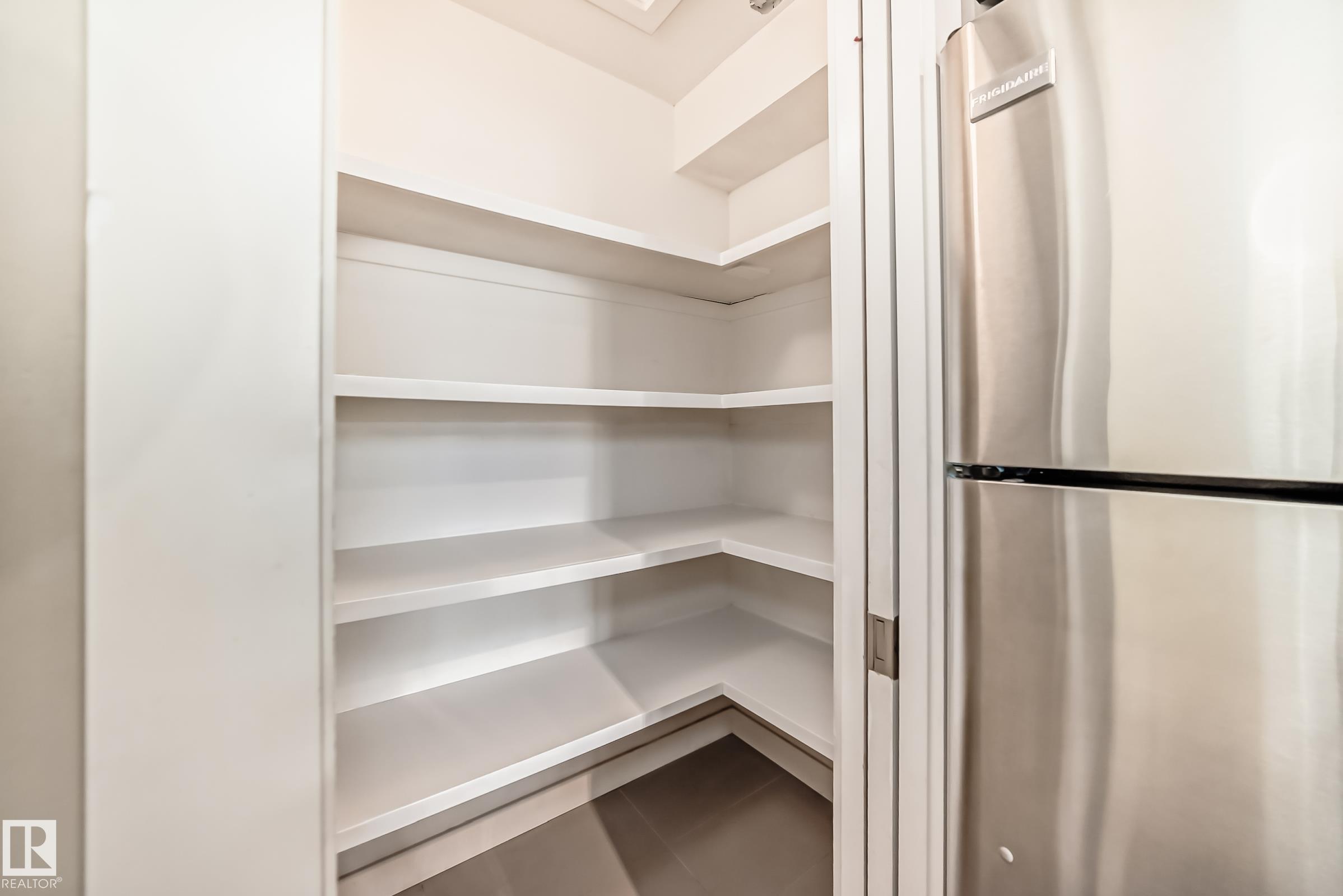 https://zimg.paragon.ice.com/ParagonImages/Property/PM/RAE/225402072/24/0/0/2885234b8ac60104e772dffa71c640a7/1/4798866b6e65c75306c5deaf10b707e1/225402072-2f0d5d60-b97d-4d47-b420-b711aeeba188.JPG