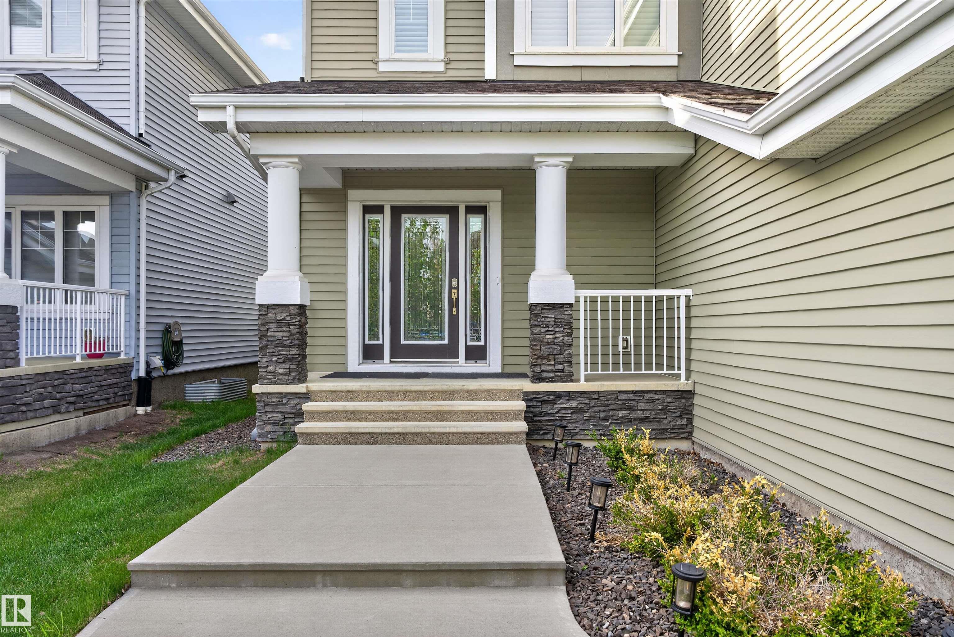 Picture for 9012 24 AV SW
