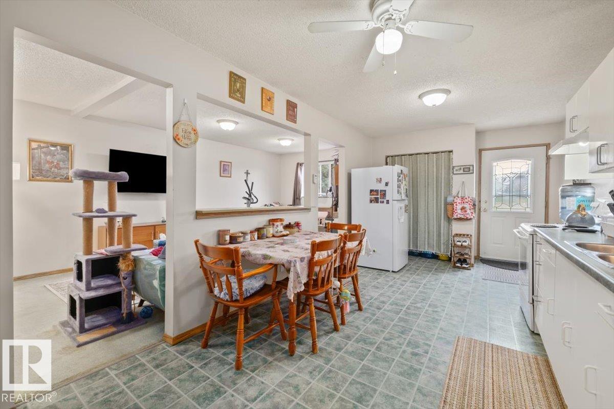 Photo 26 at 4411 209 Street NW, Edgemont, Edmonton