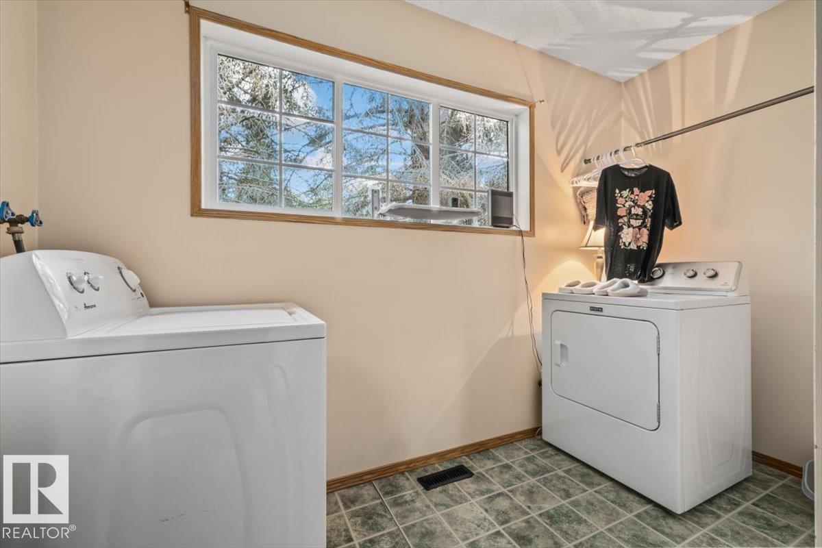 Photo 30 at 4411 209 Street NW, Edgemont, Edmonton