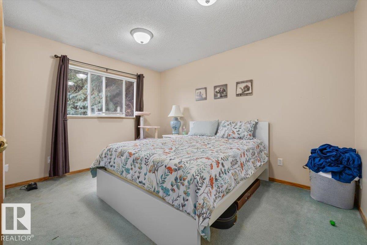 Photo 31 at 4411 209 Street NW, Edgemont, Edmonton