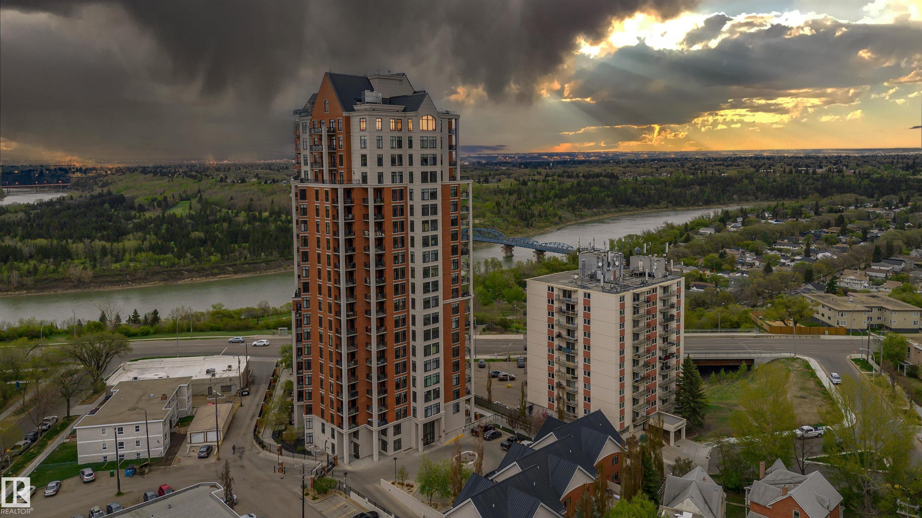 2104 - 9020 Jasper Avenue NW, Boyle Street, Edmonton