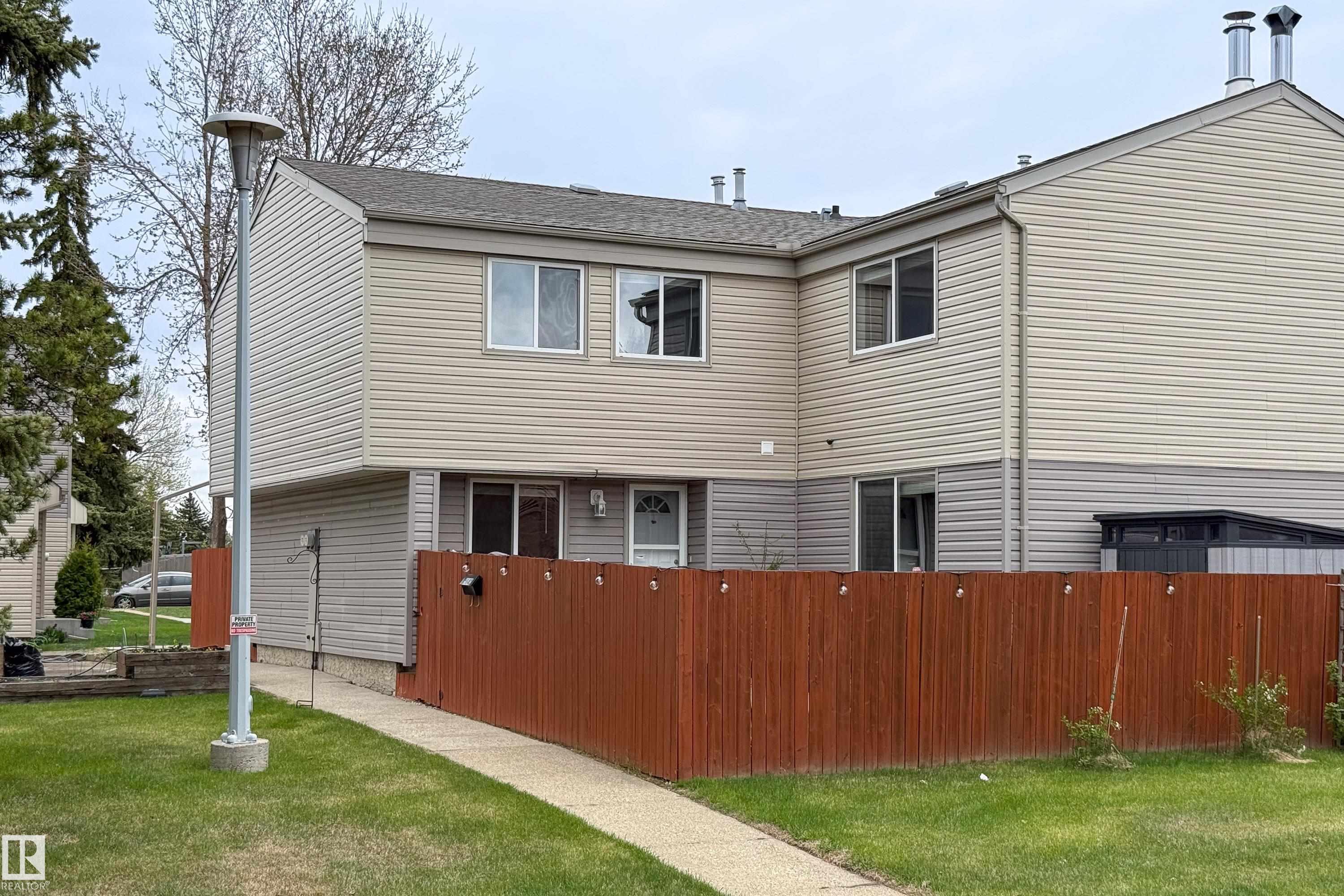 Picture for 5642 148 ST NW