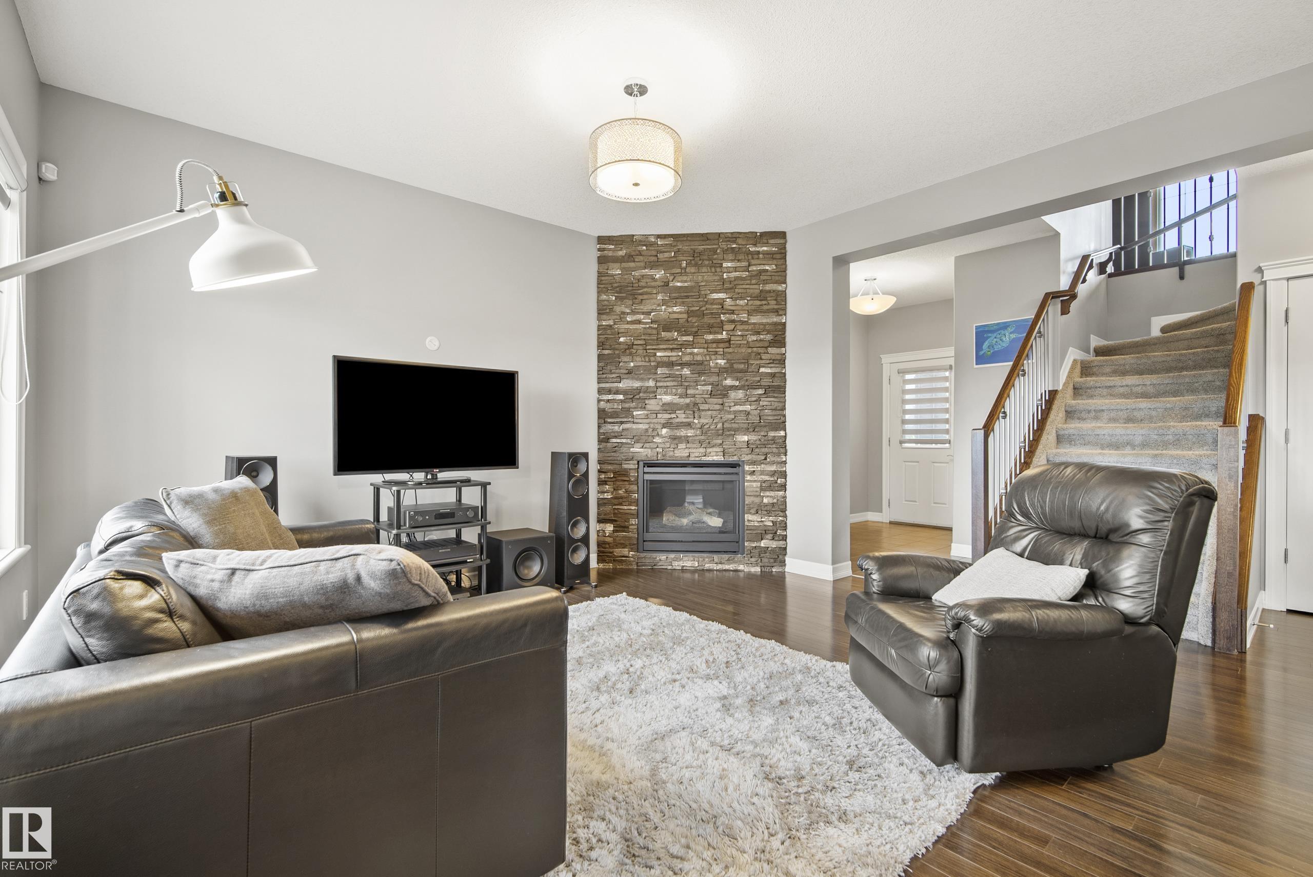 Photo 7 at 1455 Hays Way NW, The Hamptons, Edmonton