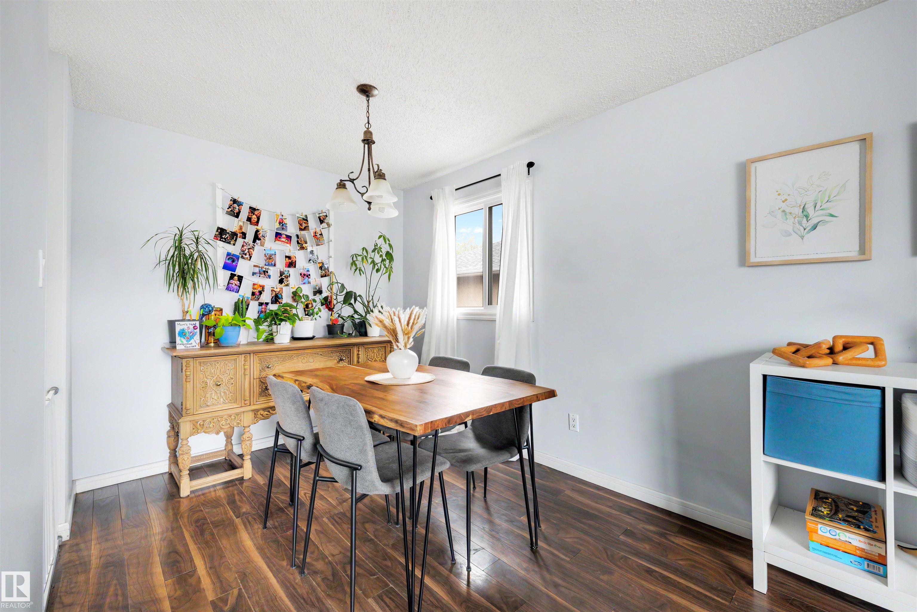 Photo 12 at 5502 52 Street, Willow Park, Leduc