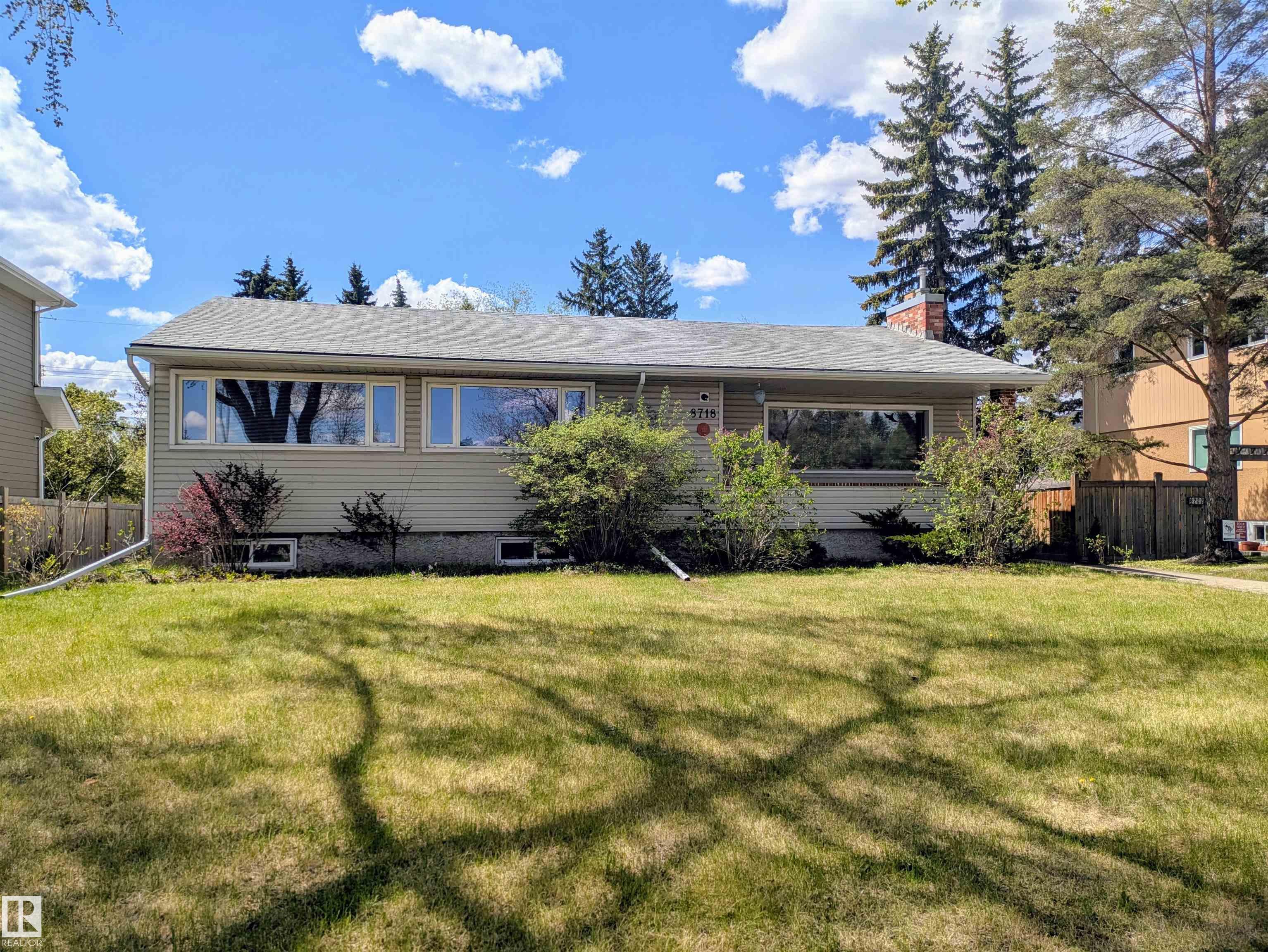 8718 119 Street NW, Windsor Park, Edmonton