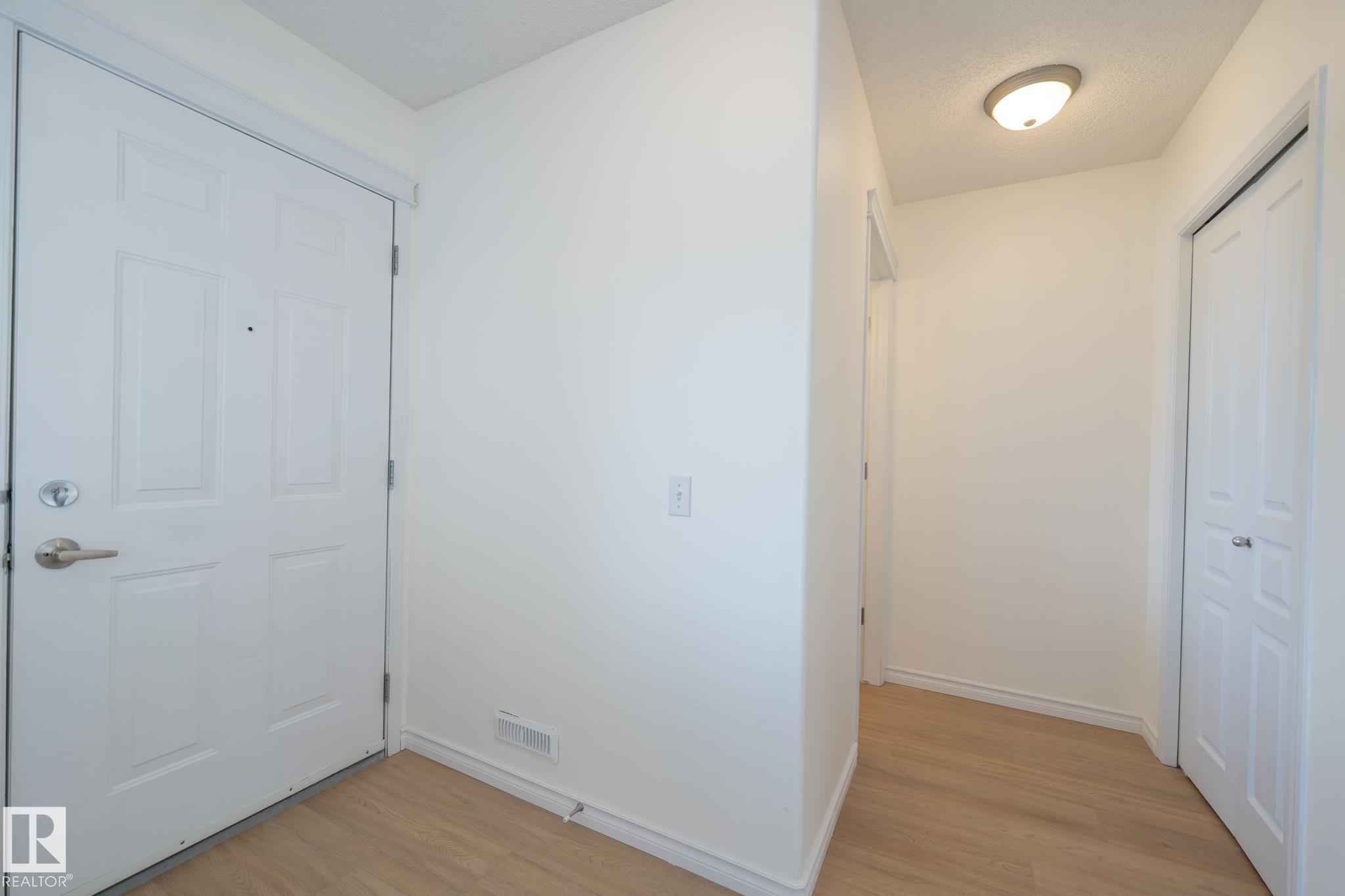 20339 58 Avenue NW, The Hamptons, Edmonton
