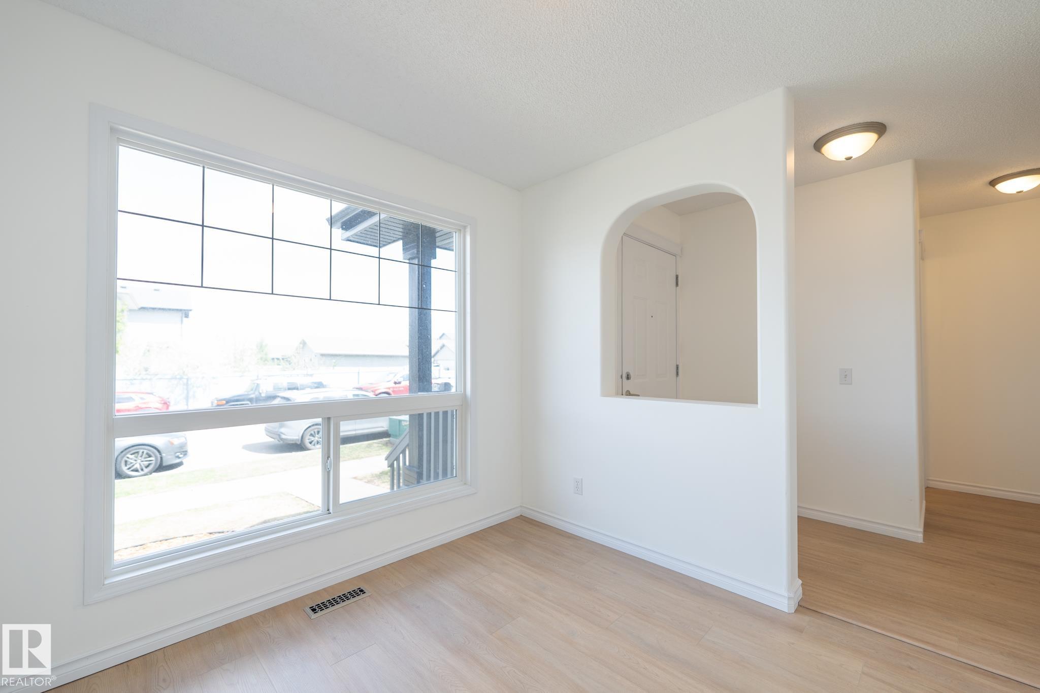 20339 58 Avenue NW, The Hamptons, Edmonton