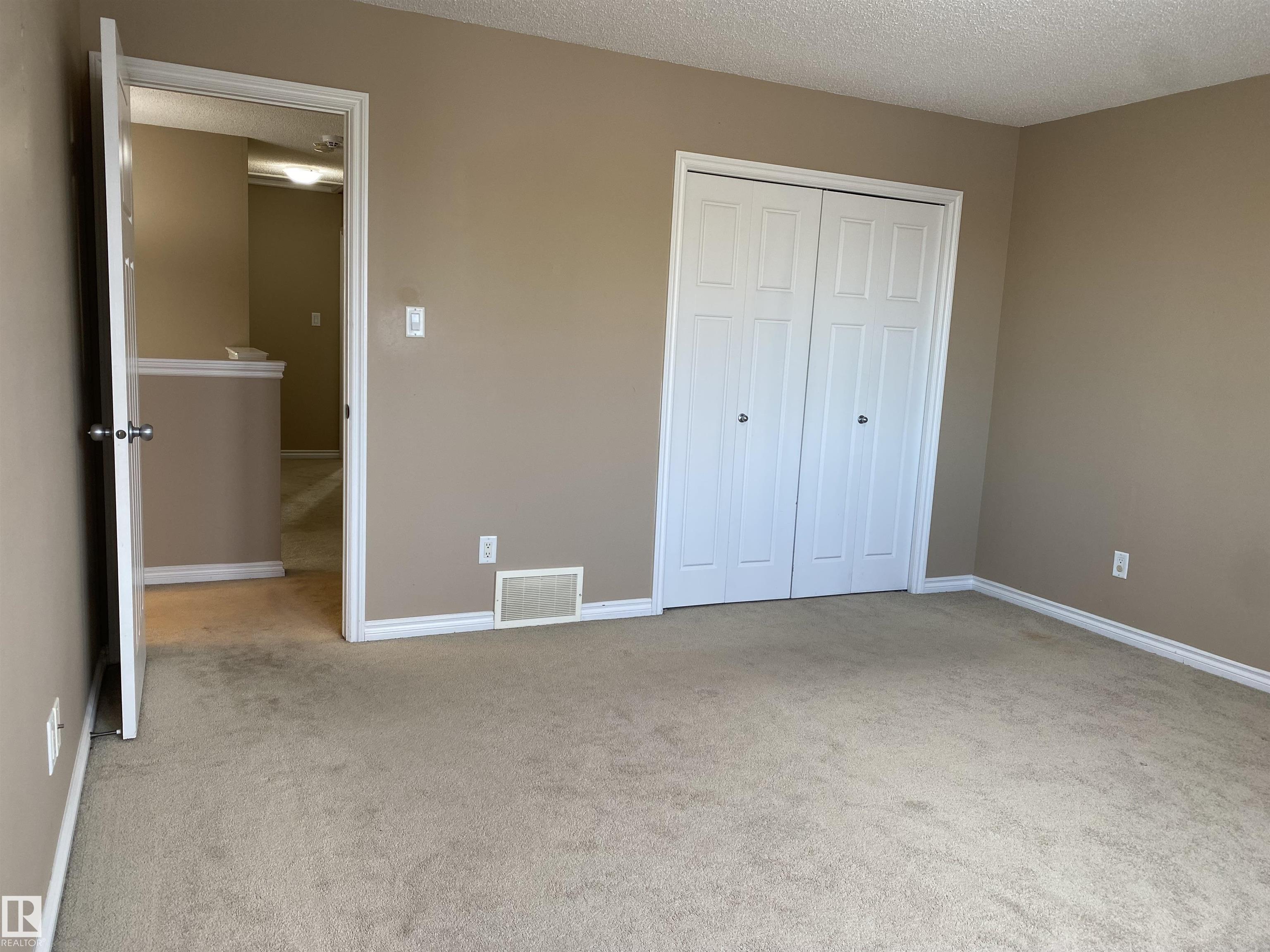 Photo 18 at 6411 18 Avenue SW, Walker, Edmonton