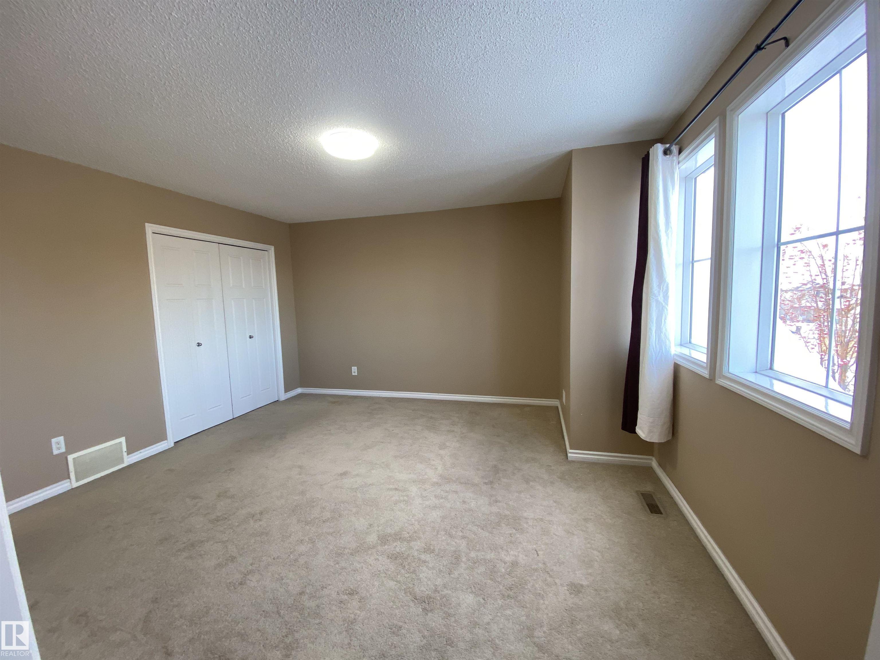 Photo 19 at 6411 18 Avenue SW, Walker, Edmonton