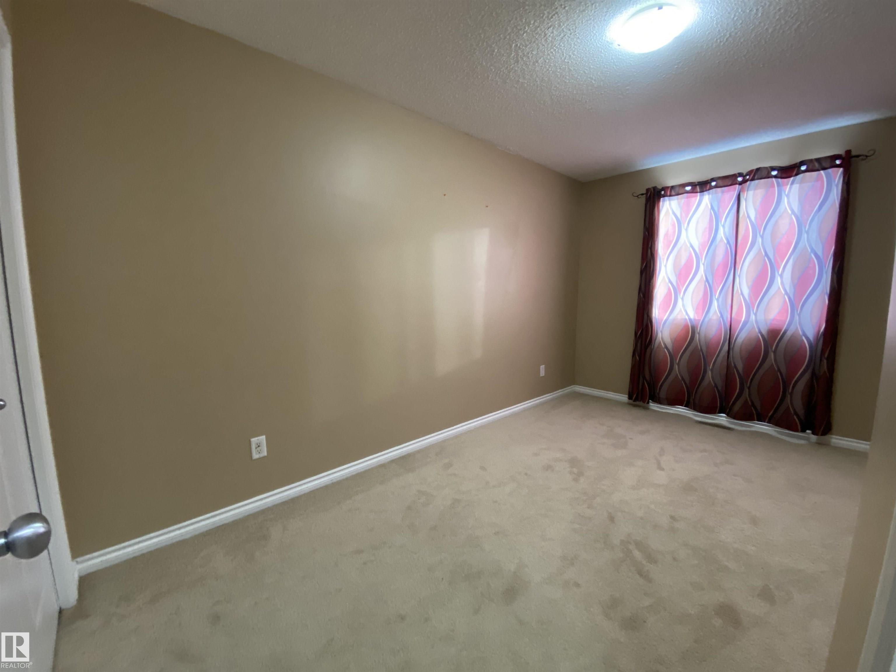 Photo 22 at 6411 18 Avenue SW, Walker, Edmonton