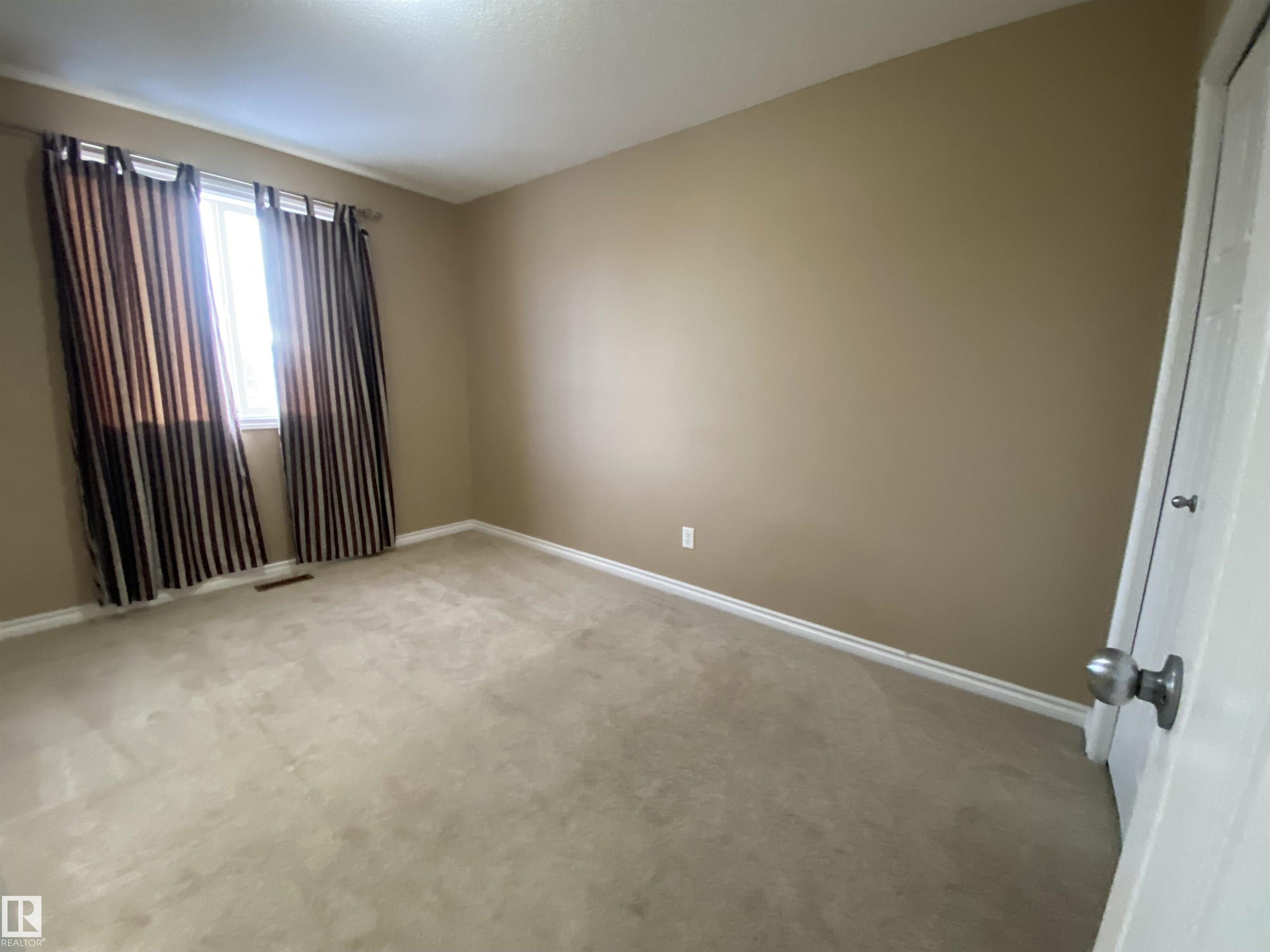 Photo 23 at 6411 18 Avenue SW, Walker, Edmonton