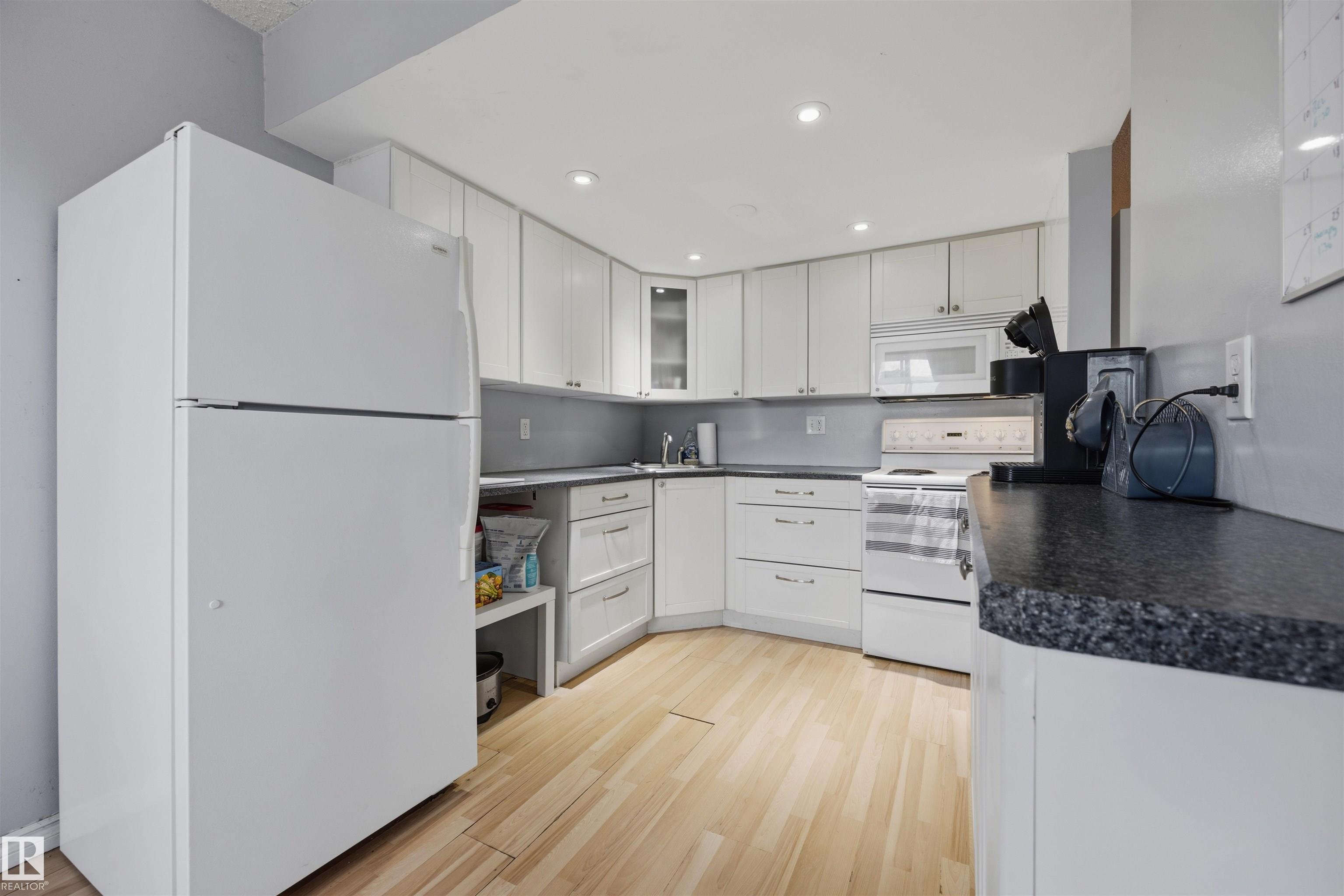 Photo 10 at 3 - 18315 89 Avenue NW, Belmead, Edmonton