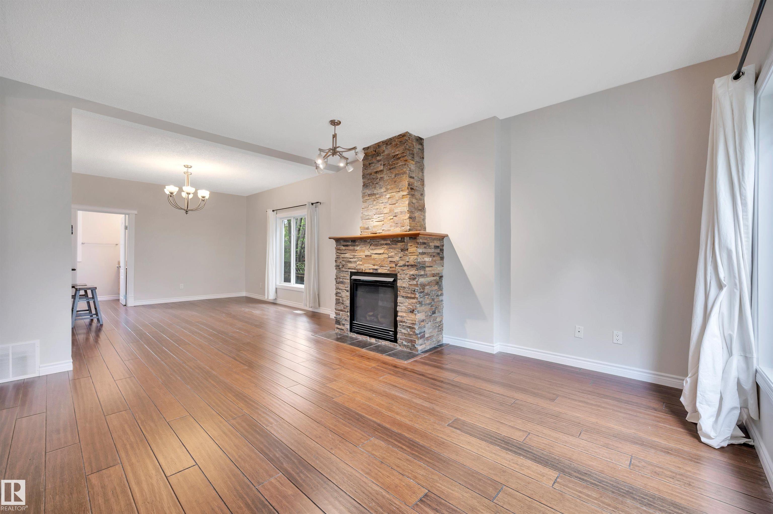Photo 10 at 11028 84 Avenue NW, Garneau, Edmonton