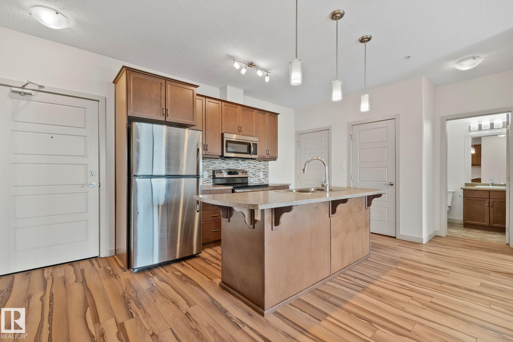 218 - 320 Ambleside Link SW, Ambleside, Edmonton
