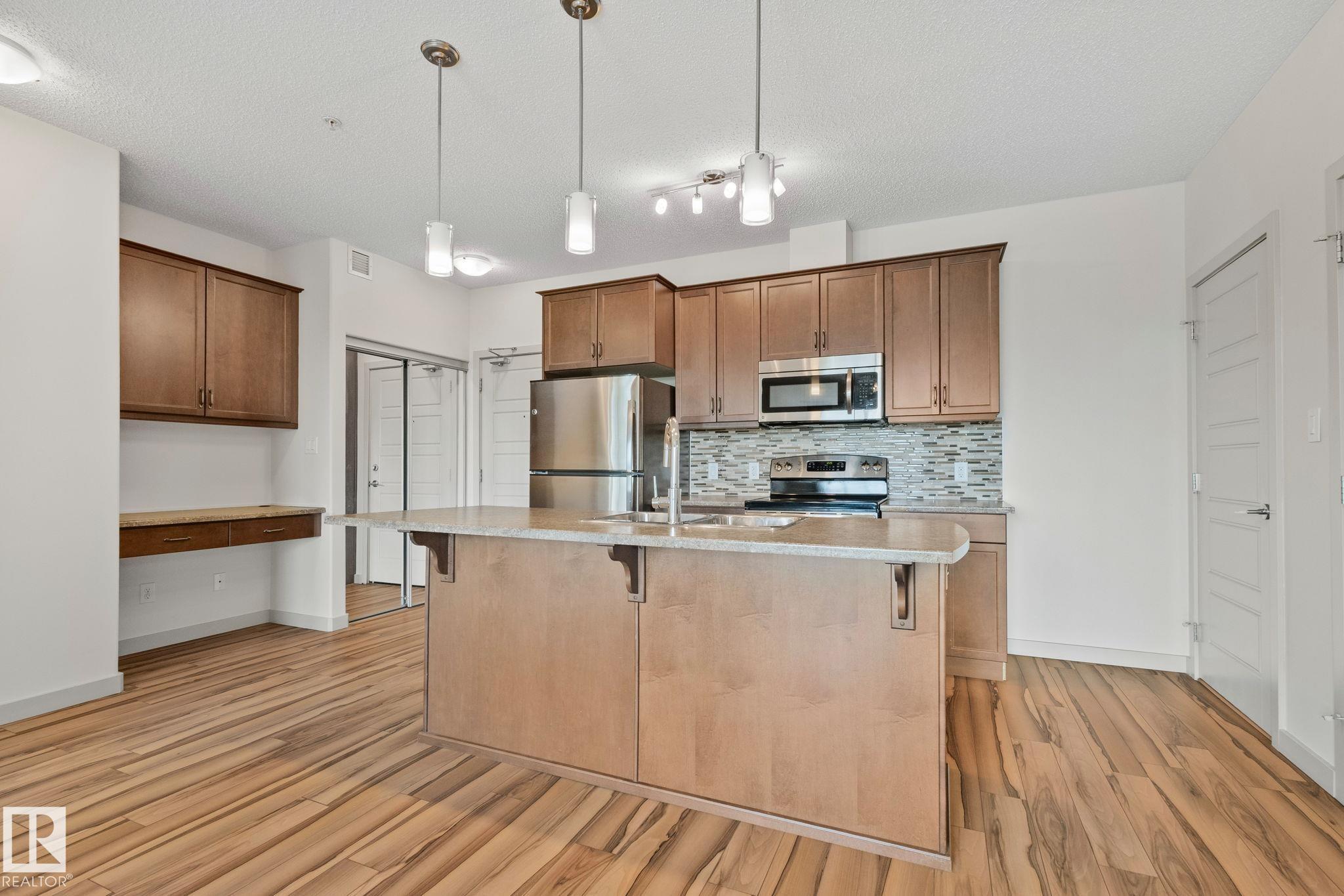 218 - 320 Ambleside Link SW, Ambleside, Edmonton