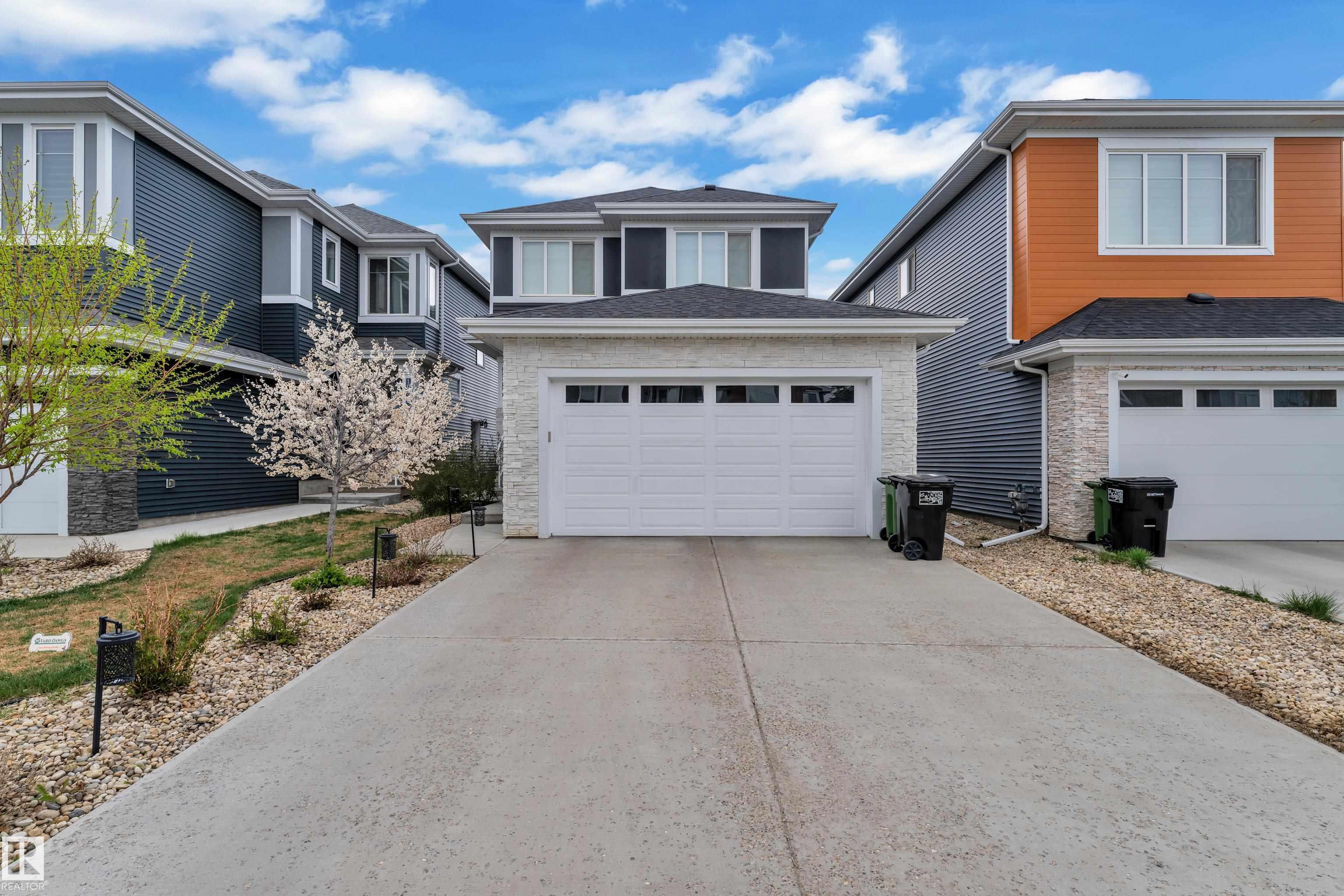 Picture for 16016 34 AV SW