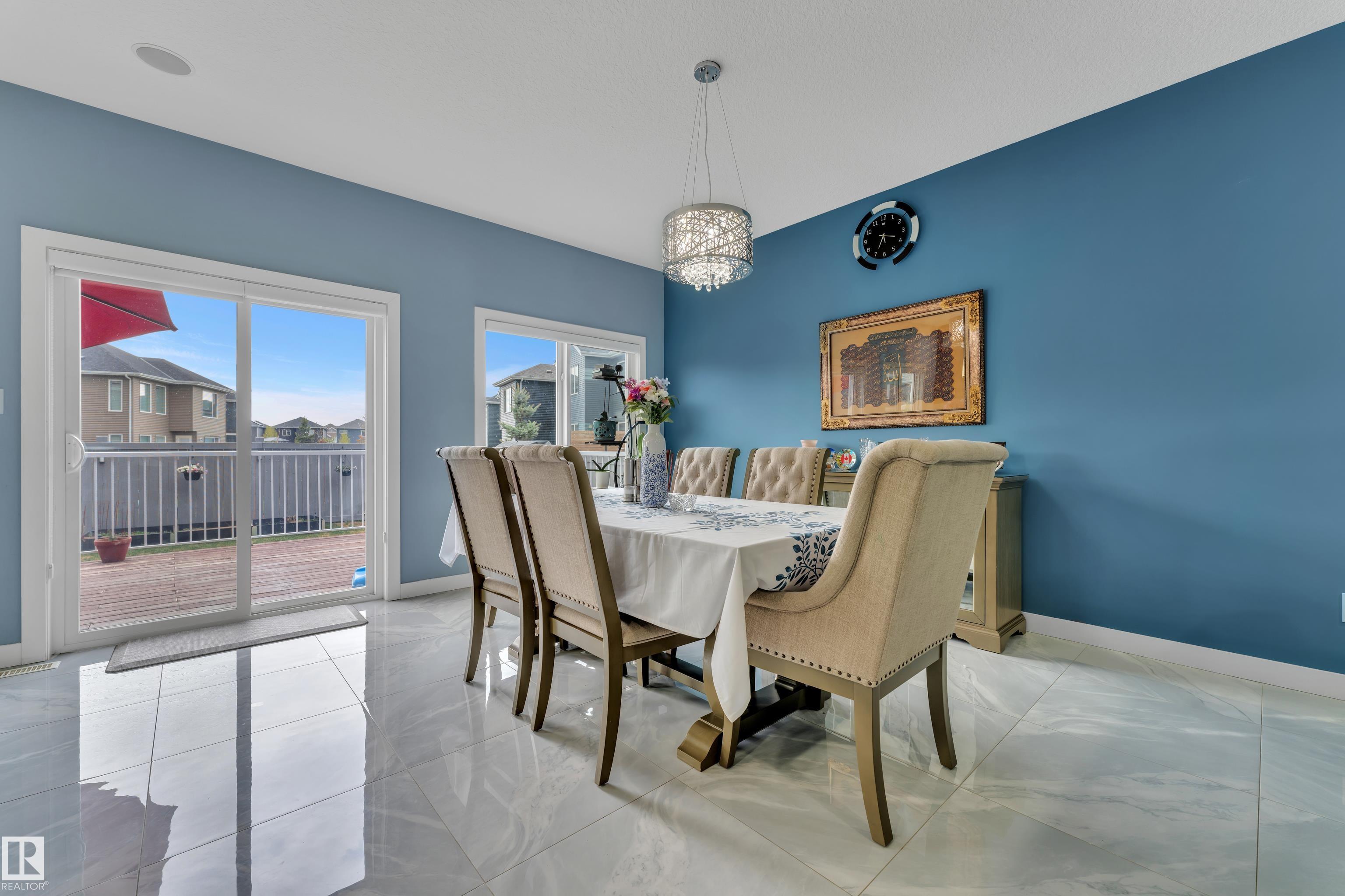 https://zimg.paragon.ice.com/ParagonImages/Property/PM/RAE/225402103/14/0/0/2a1f23bddce5d53a0df330cd984d748c/1/95770c36fb549233143a685bb1bad4a3/225402103-eb3bf1ed-c9b8-4584-90d8-4ff54fb324db.JPG