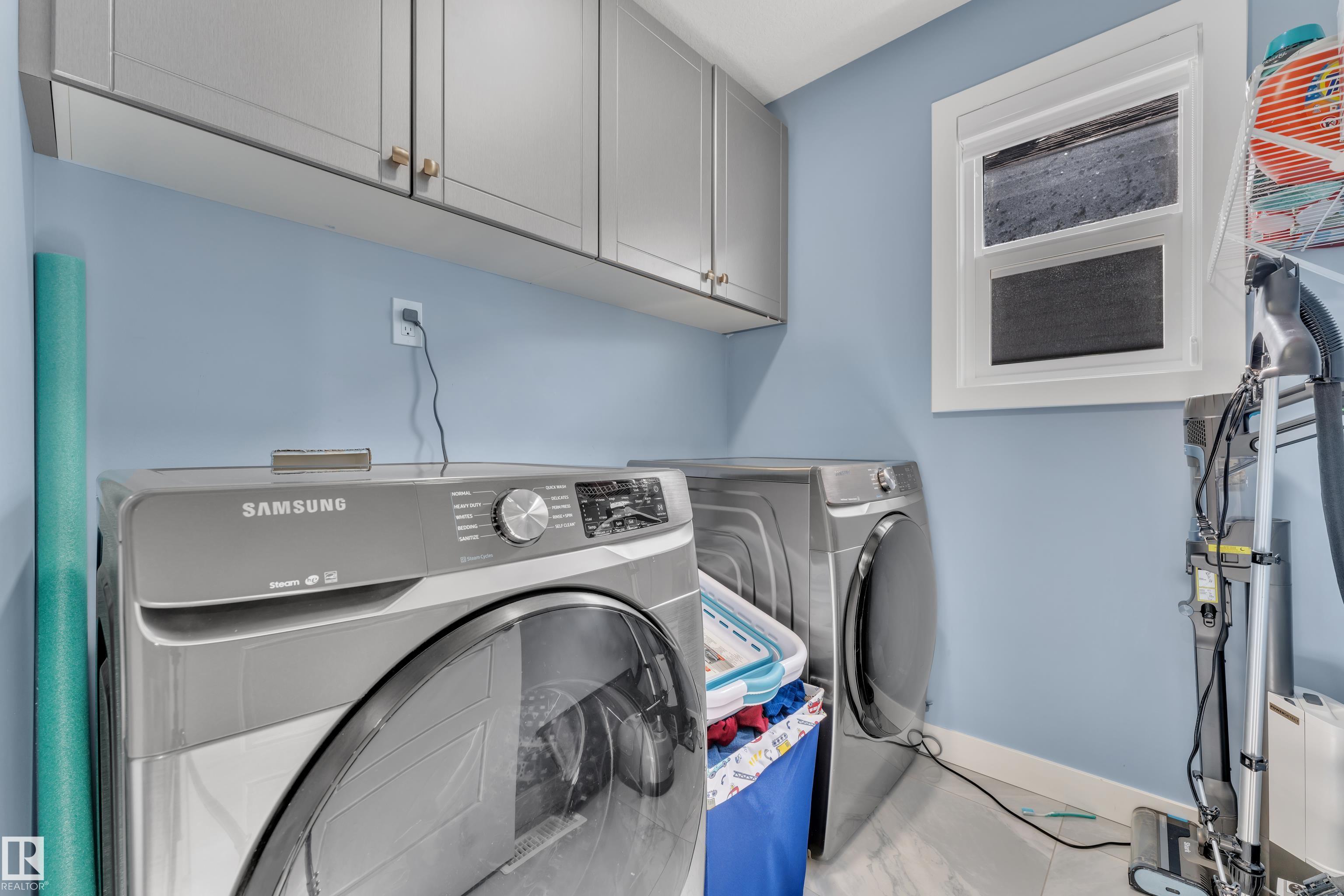 https://zimg.paragon.ice.com/ParagonImages/Property/PM/RAE/225402103/34/0/0/687a6f0476da9dccb852938f25f8dee7/1/95770c36fb549233143a685bb1bad4a3/225402103-b5eb9f33-daf6-4fbc-80ec-d063df305d08.JPG