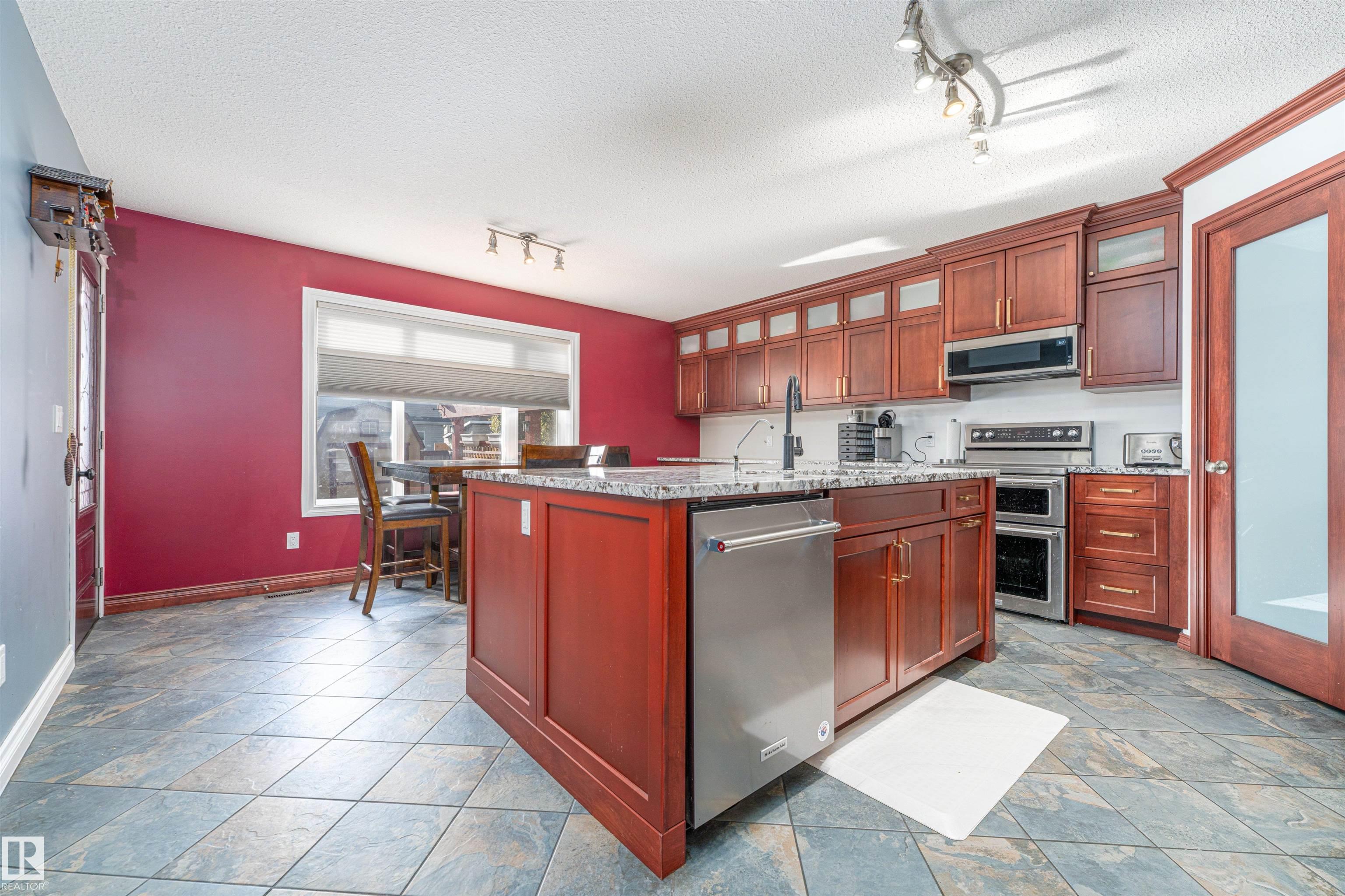 Photo 12 at 50 Galloway Wynd, South Fort, Fort Saskatchewan